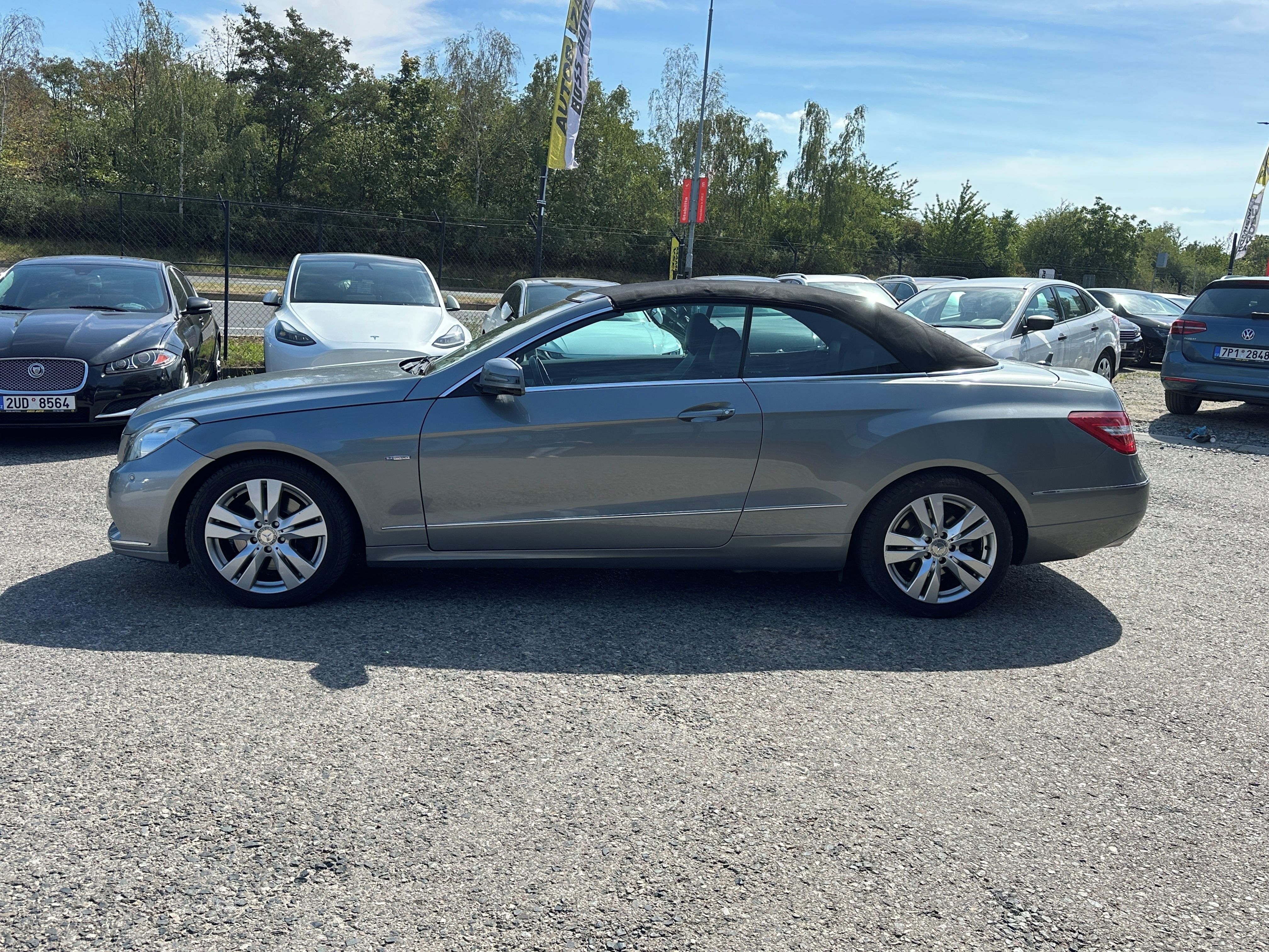 Mercedes-Benz Třídy E, Mercedes-Benz E 250 2010 - fotka 5