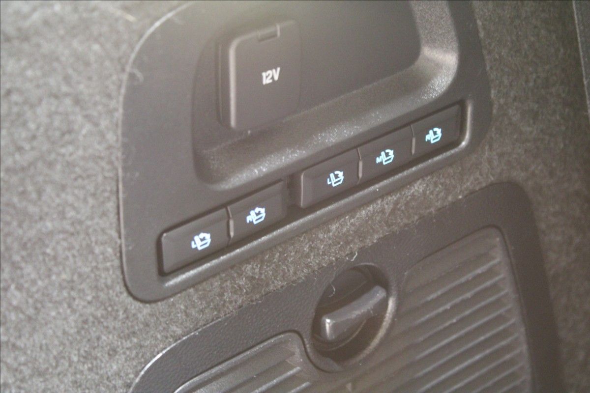 Ford Galaxy, 2,0 TDCi 110kW Titanium 7 míst - fotka 5