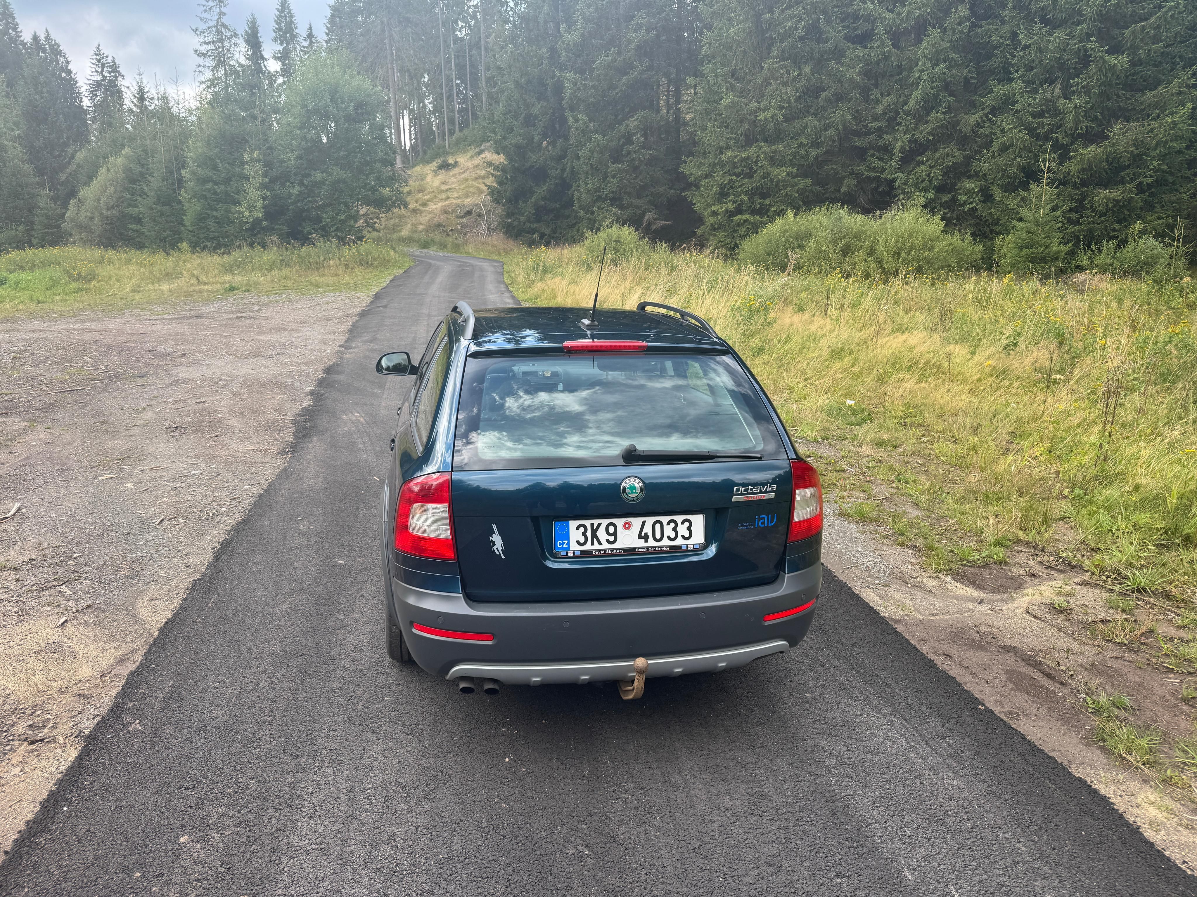 Škoda Octavia, Škoda Octavia II Scout 2.0 TDI - fotka 4