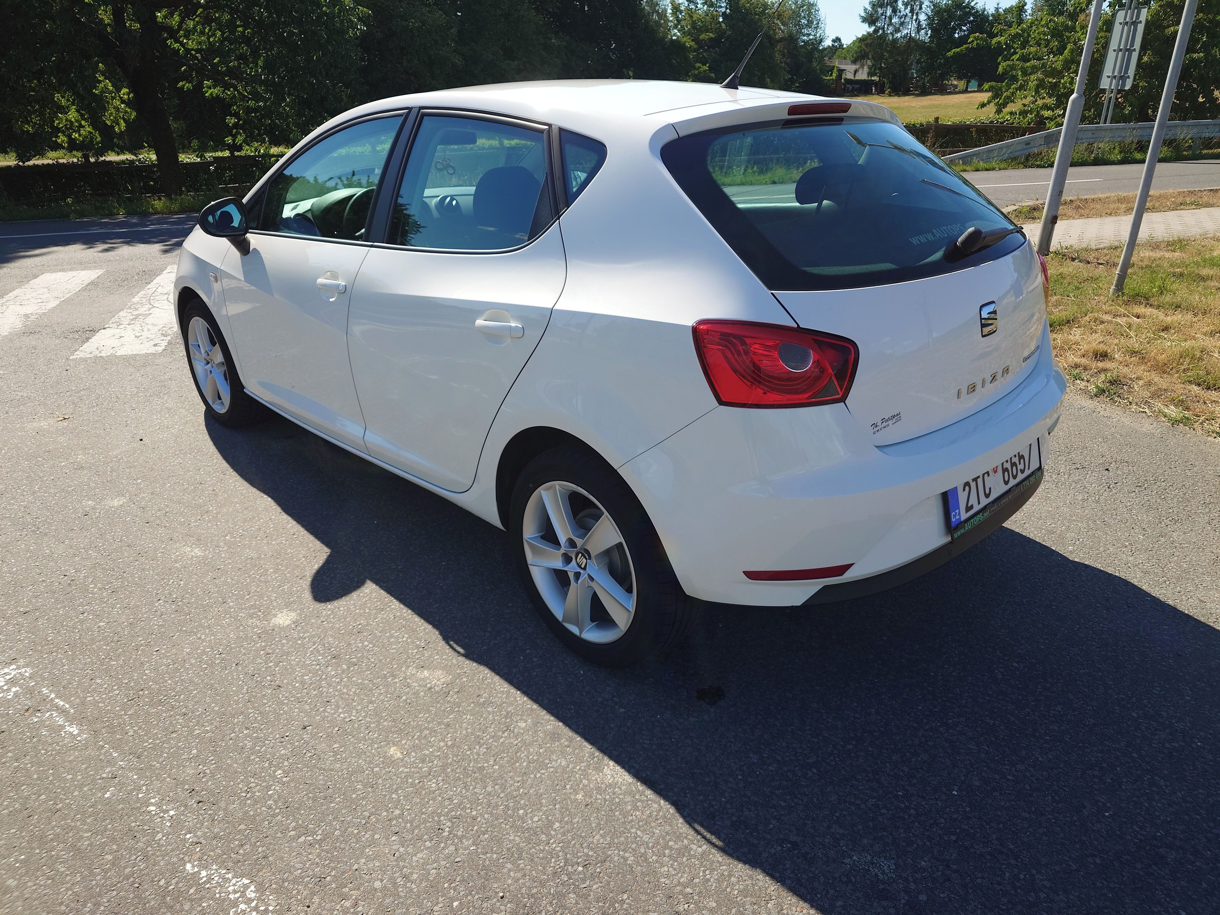 Seat Ibiza, 1.4 TDi Ecomotive FACELIFT - fotka 3