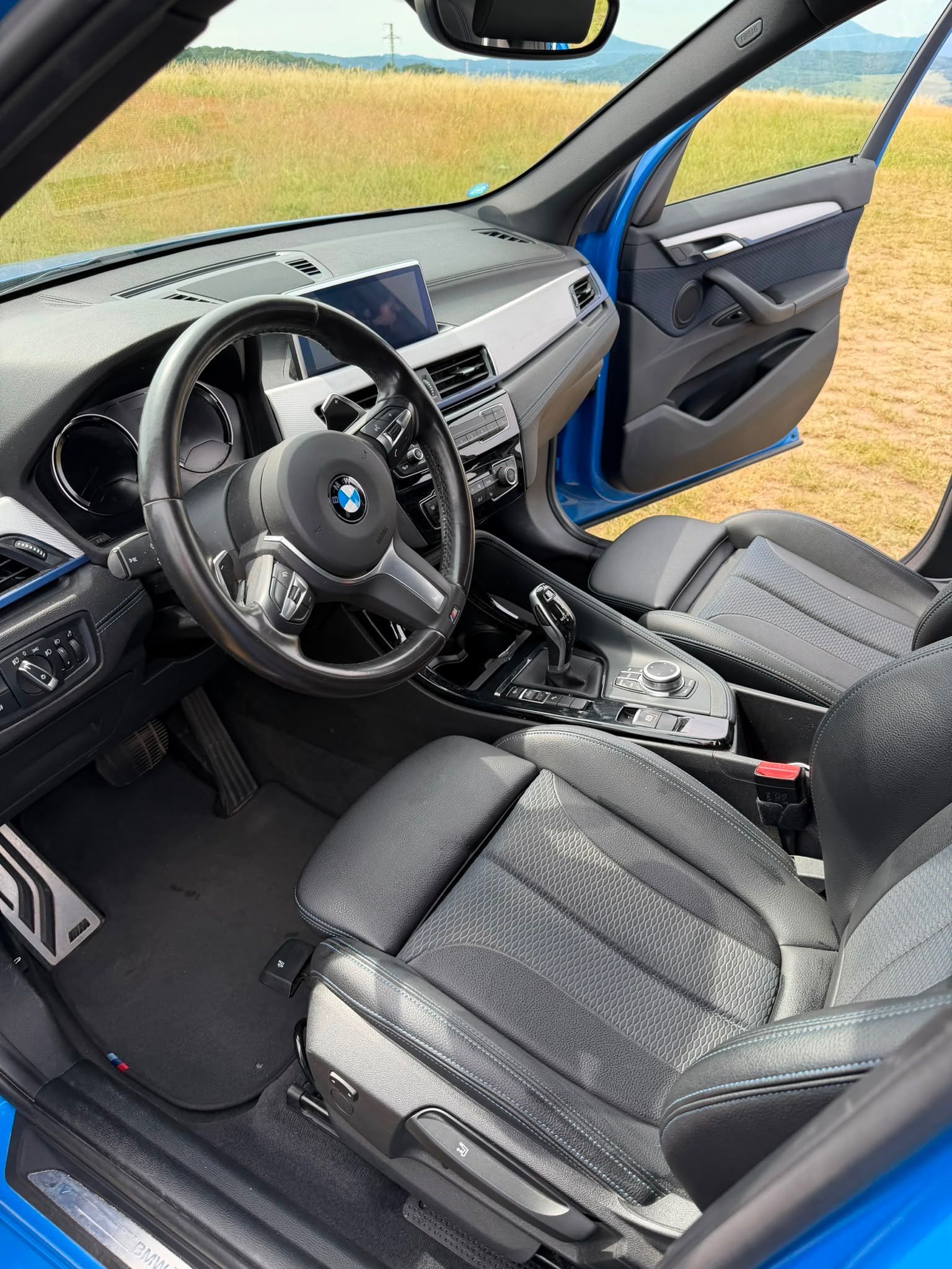 BMW X1, BMW XM1. 2,0i M packet - fotka 6