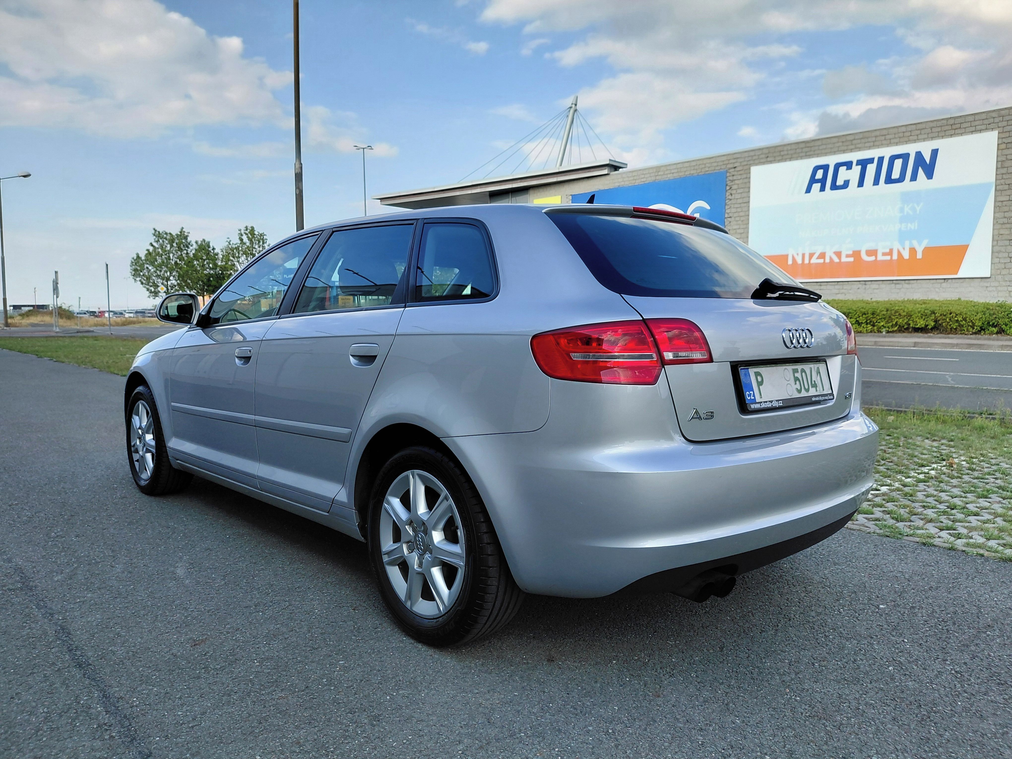 Audi A3, 1.8TFSI 118KW AUTOMAT 1.MAJ!! - fotka 5