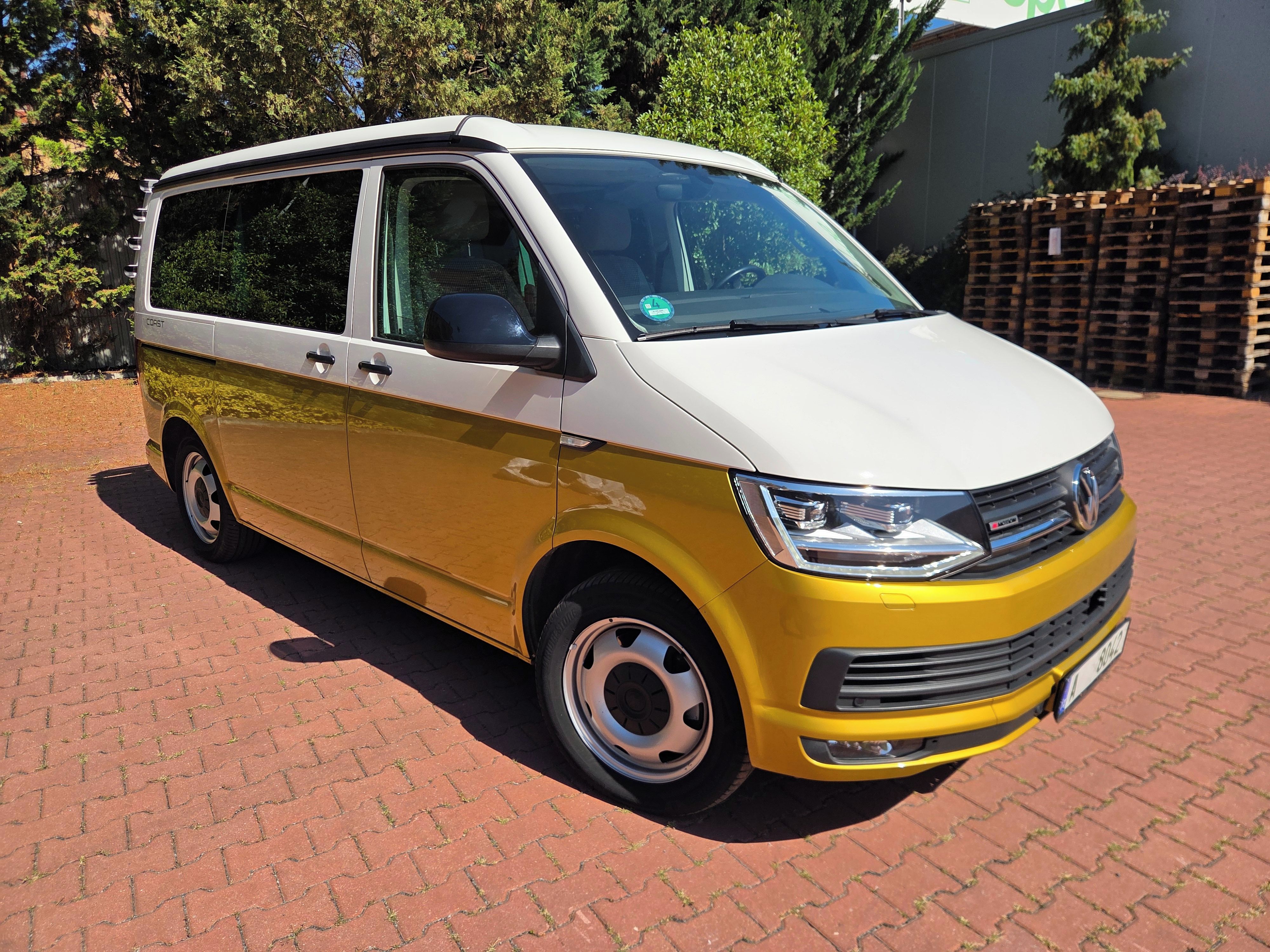 Volkswagen California, Kuchyň,4x4,Webasto,serviska - fotka 5