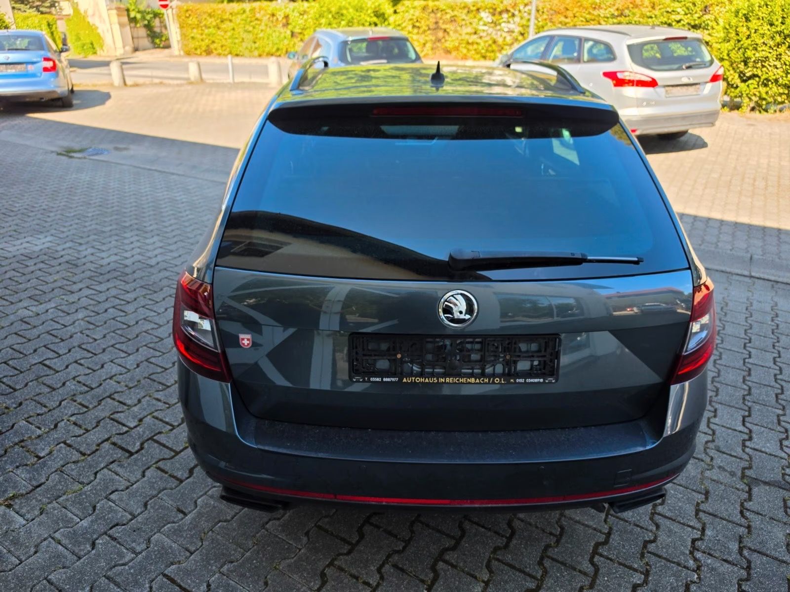 Škoda Octavia, 2.0TDI-RS-4X4-DSG-PERFEKT.STAV - fotka 4