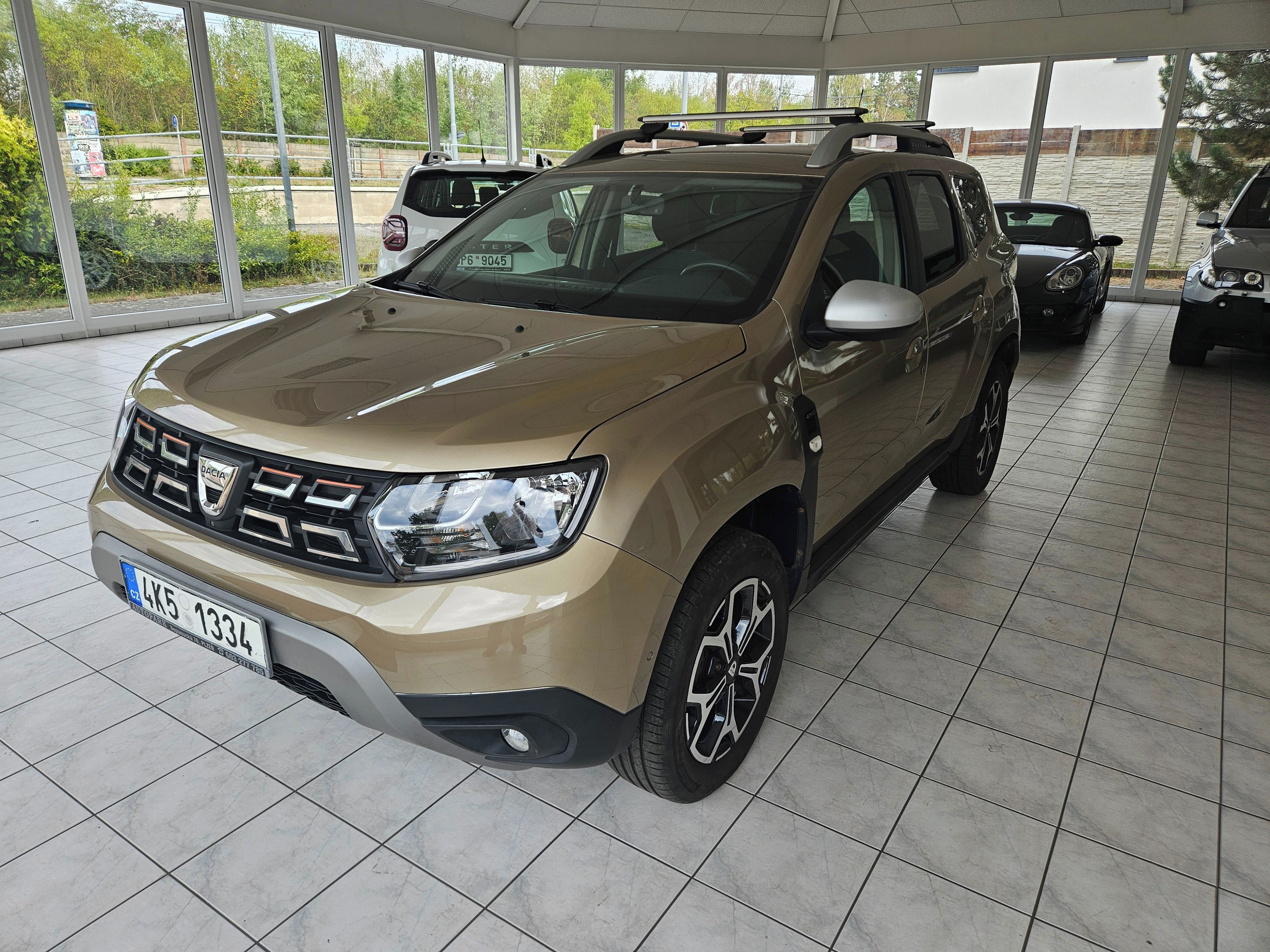 Dacia Duster, 1,6 SCe 4x4 PRESTIGE ZÁVĚS - fotka 2