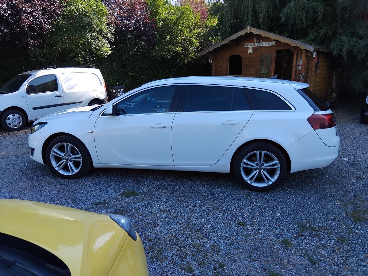 Opel Insignia, 2.0 CDTi - fotka 5
