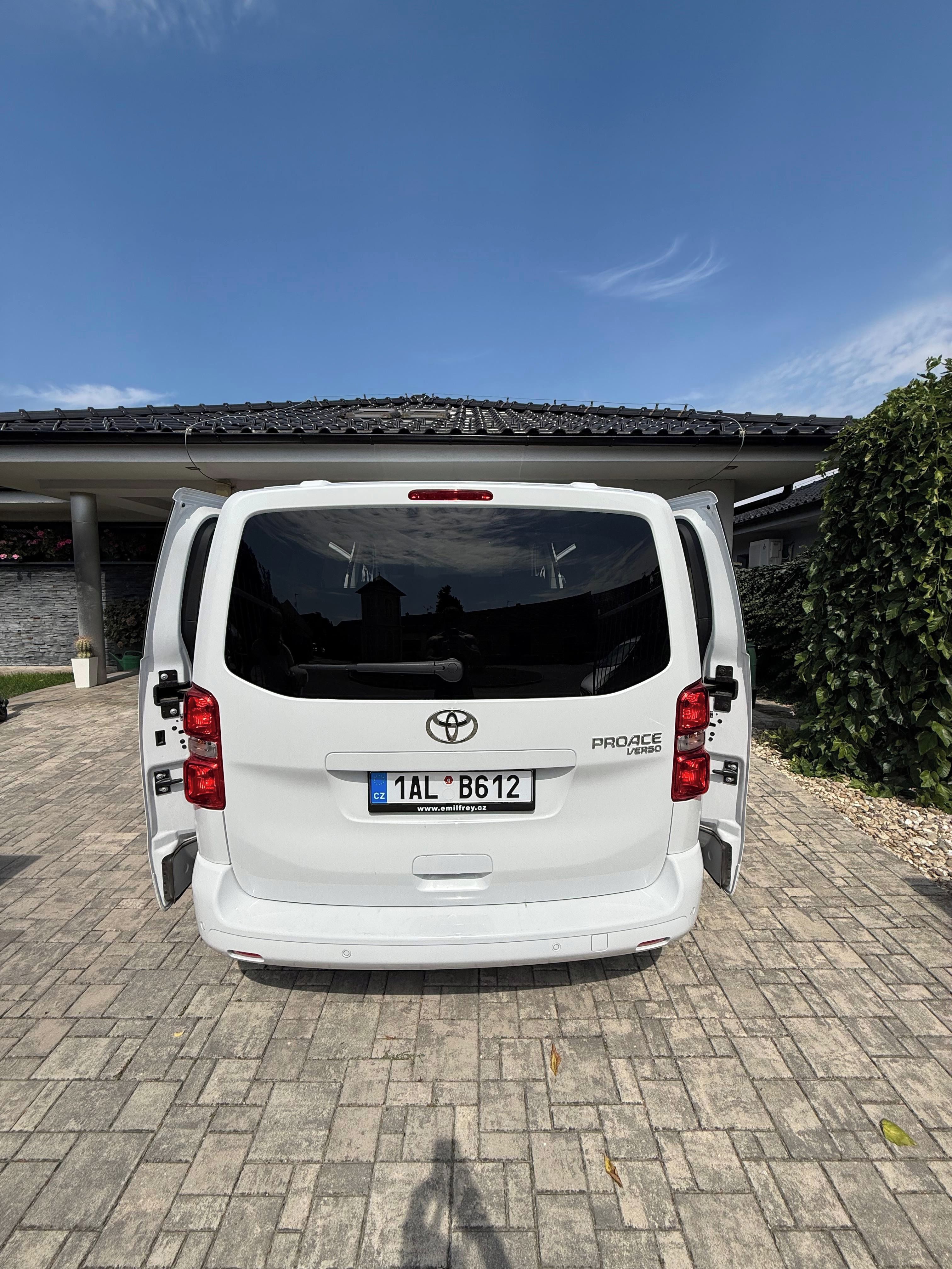 Toyota Proace, 9míst,carplay,sada zimních kol - fotka 4