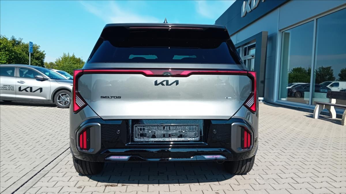 Kia Seltos, 1,6 T-GDi 4x2 X-LINE 7DCT - fotka 5
