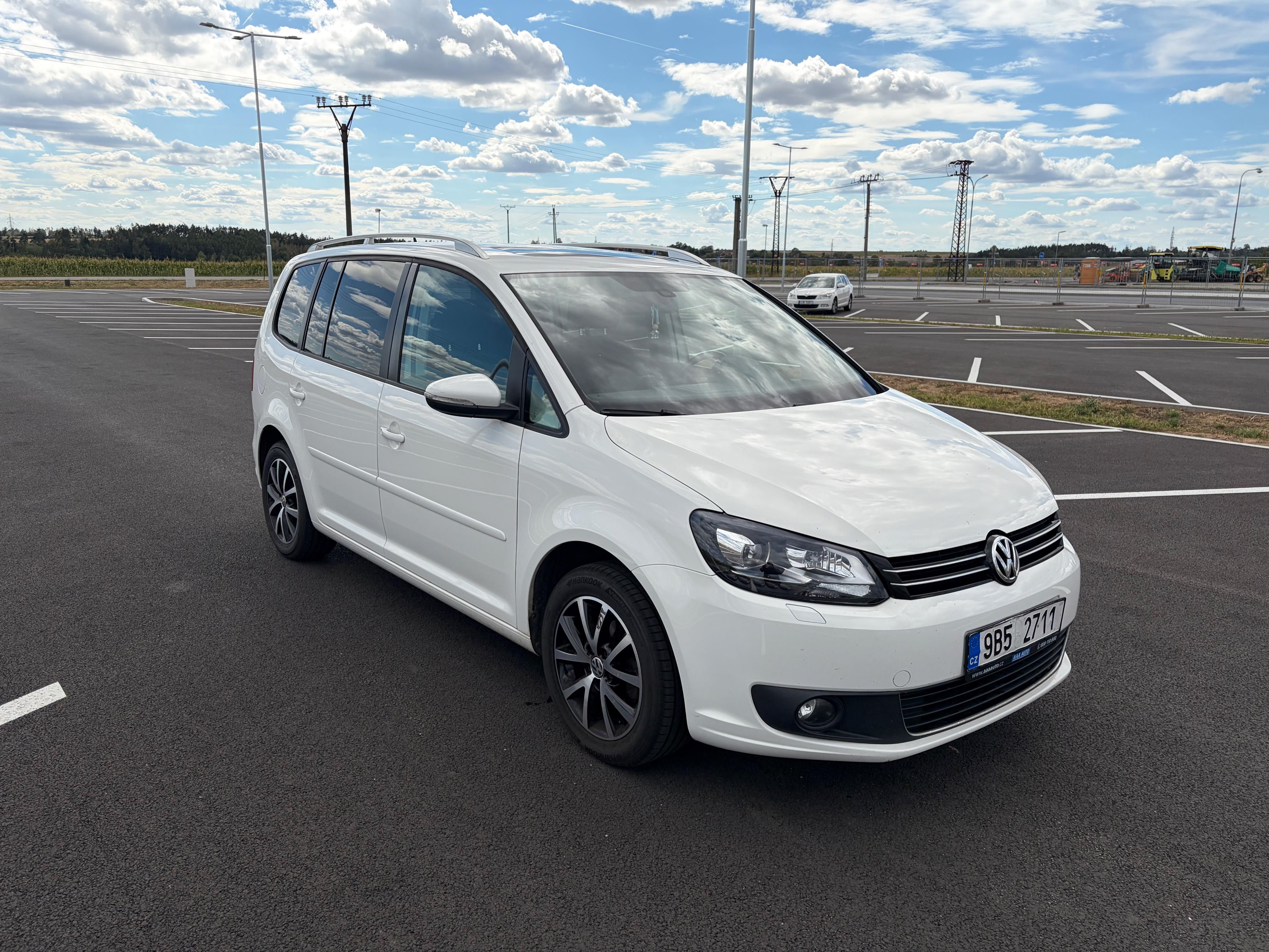 Volkswagen Touran, 1.6 TDi, 77kW manual - fotka 2