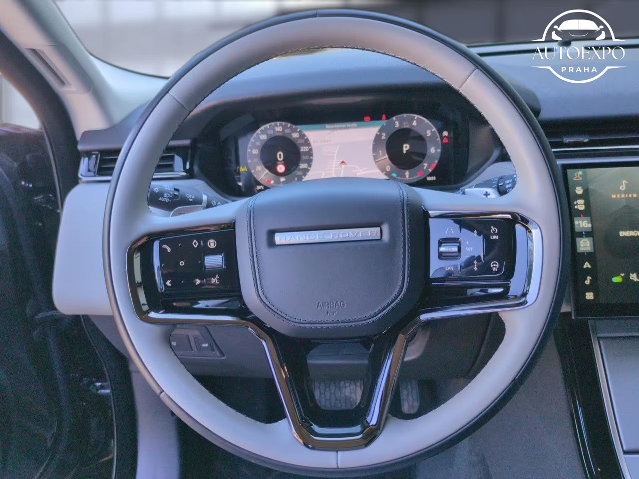 Land Rover Range Rover Velar, P250 S závěs Winter-Paket - fotka 6