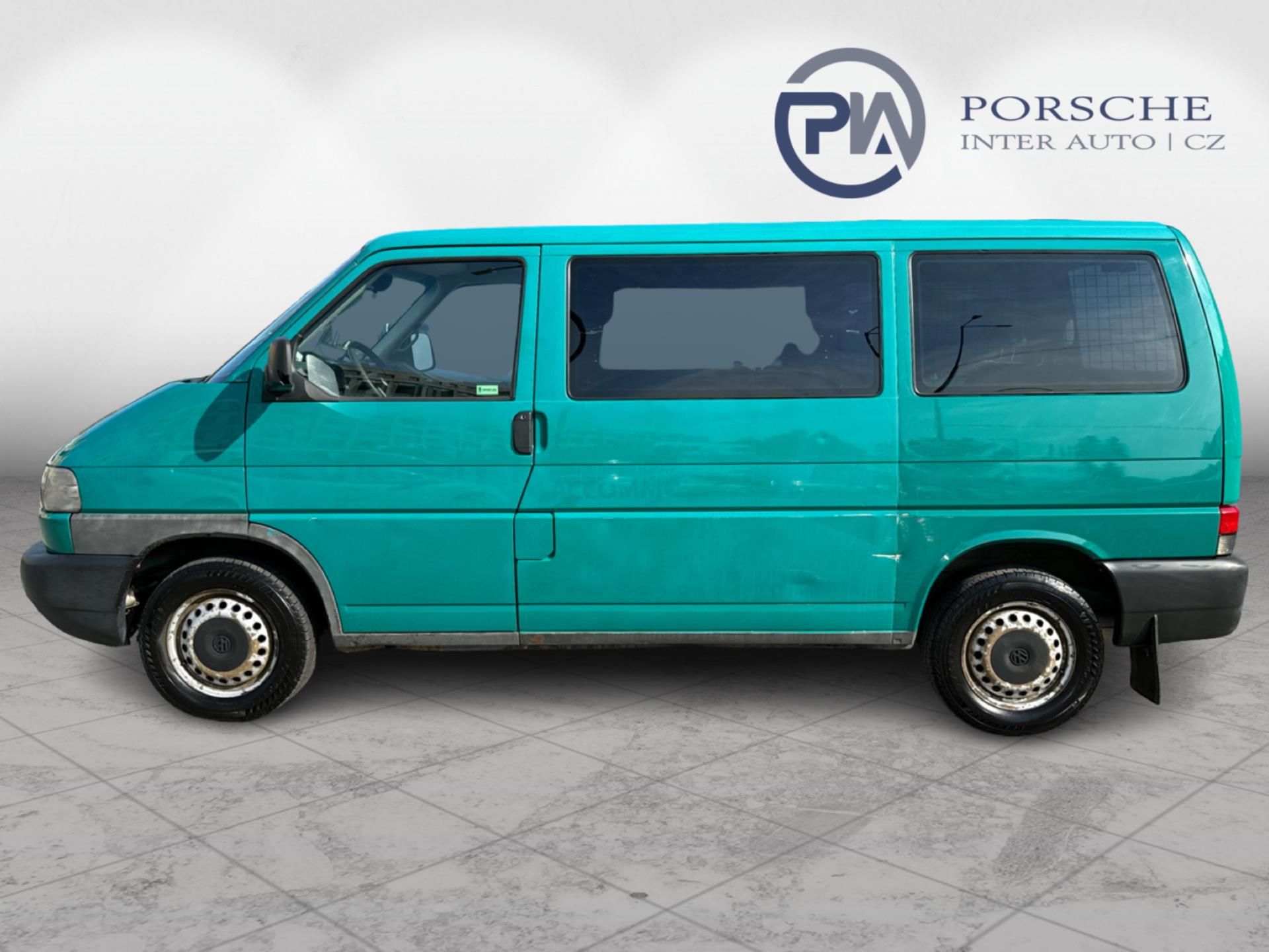 Volkswagen Transporter, 2.5TDI 65KW 7MÍST - fotka 3