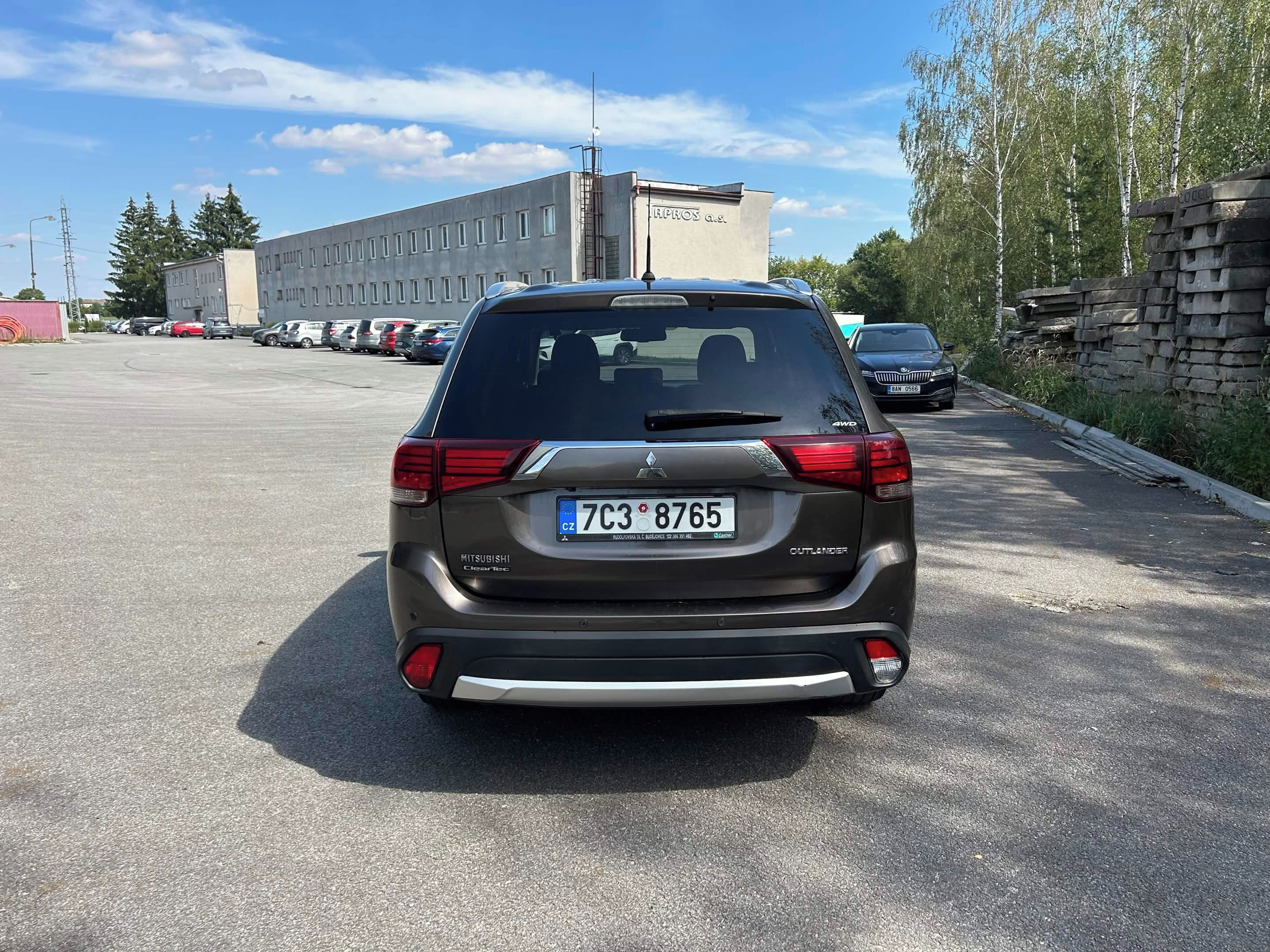 Mitsubishi Outlander, Mitsubishi Outlander, 2.2 DI-D - fotka 5