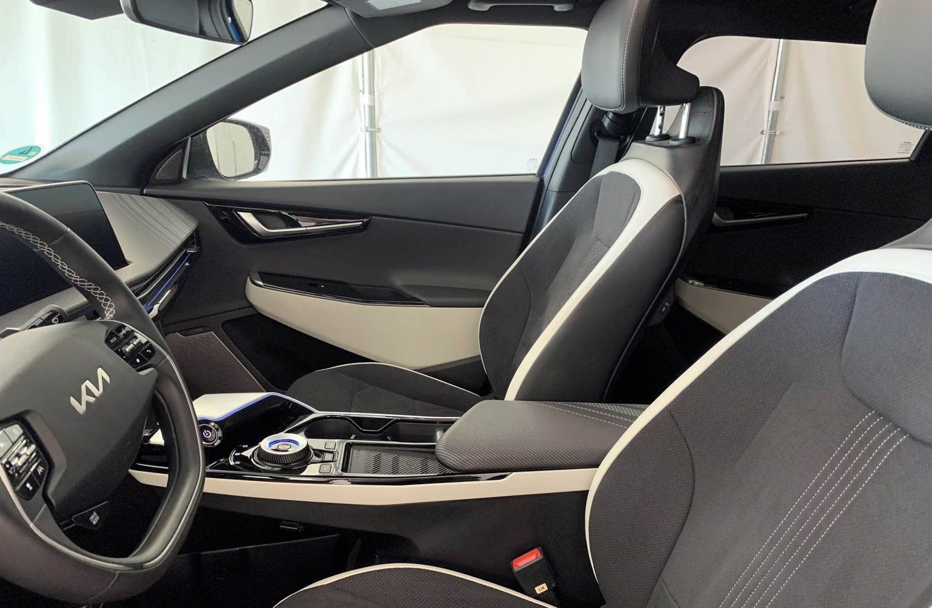 Kia EV6, GT-Line 77.4kWh Meridian Pano - fotka 5