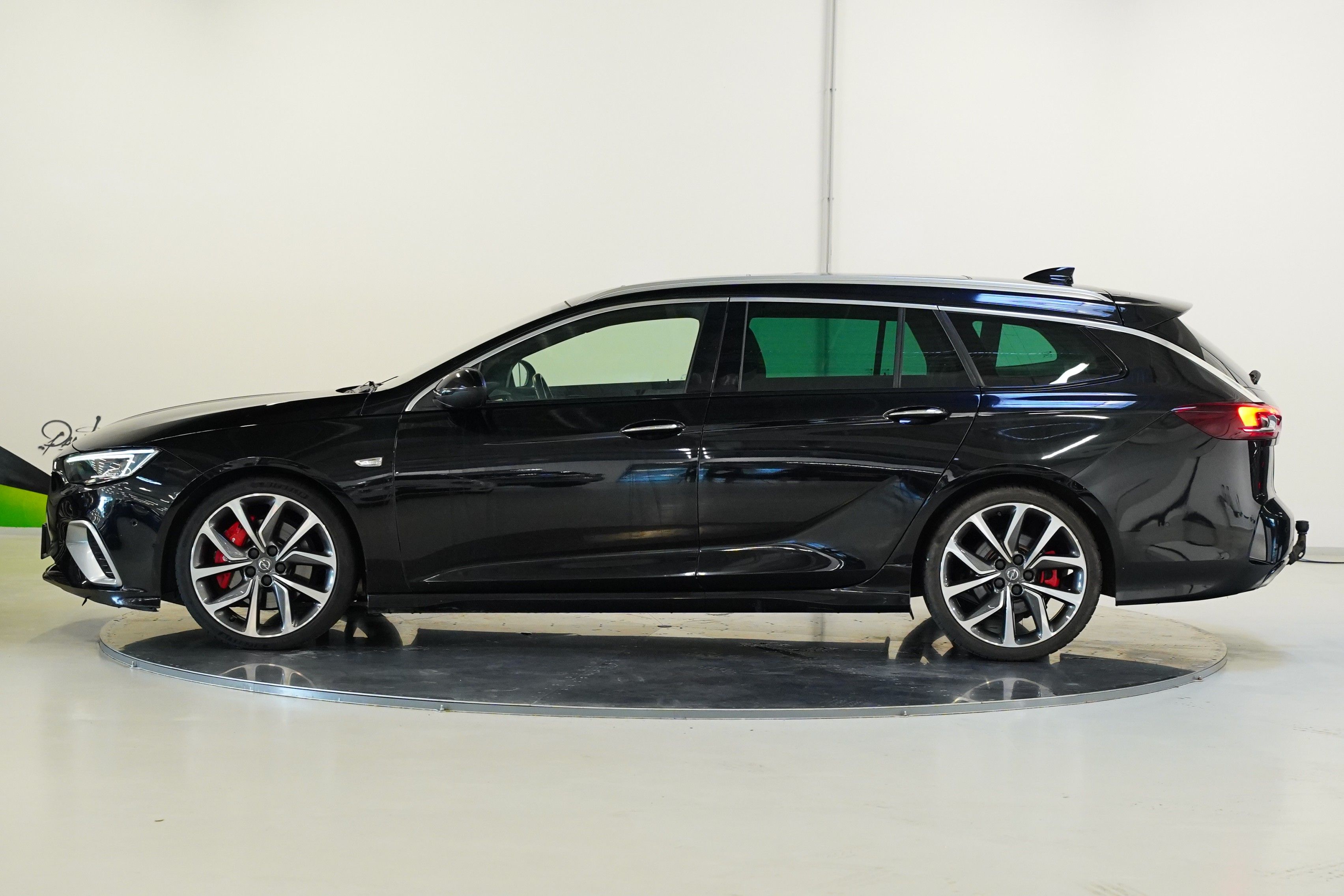 Opel Insignia, 2.0 CDTI 154 kW 4x4 GSI - fotka 3