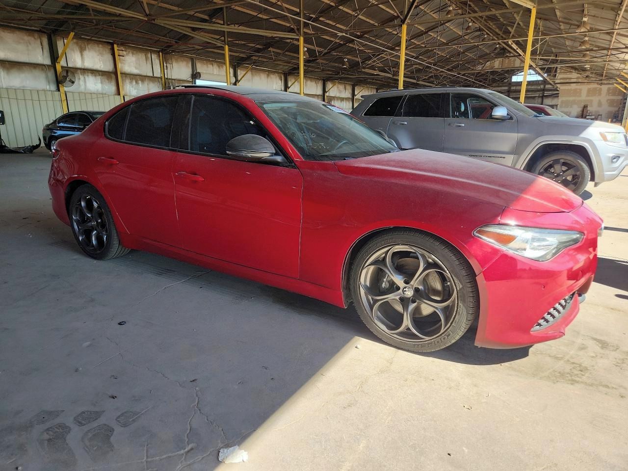 Alfa Romeo Giulia, Auto na cestě - fotka 2