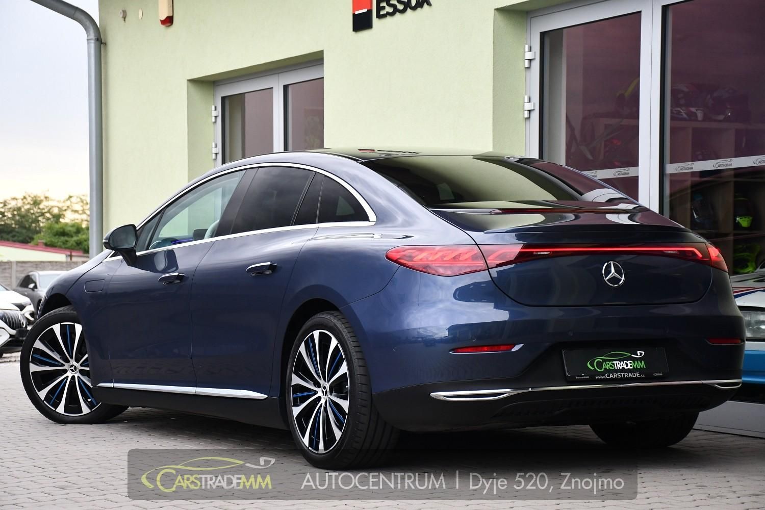 Mercedes-Benz EQE, 350 4MATIC - fotka 3
