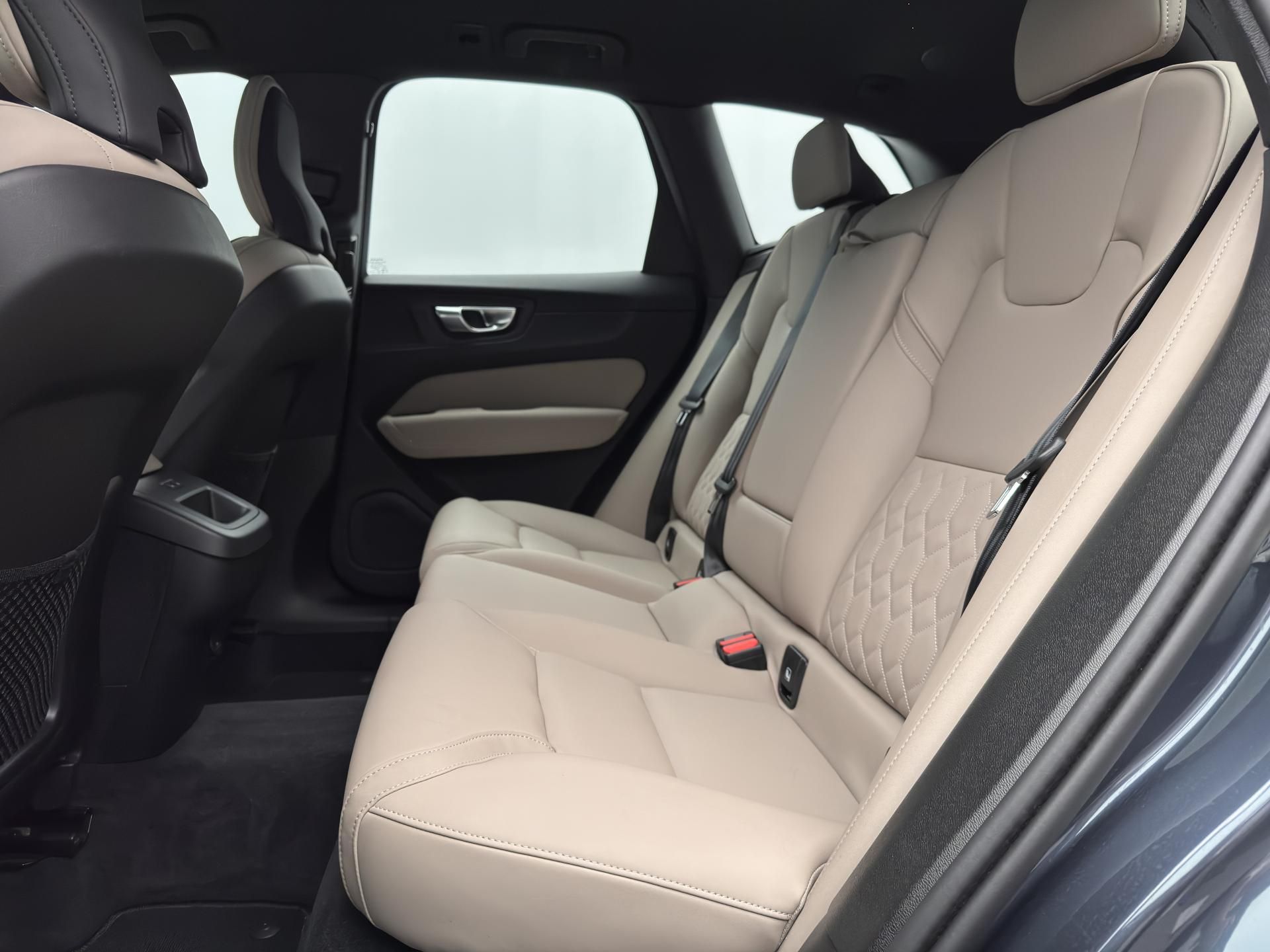 Volvo XC60, B5 AWD BRIGHT PLUS CZ 1.maj - fotka 6
