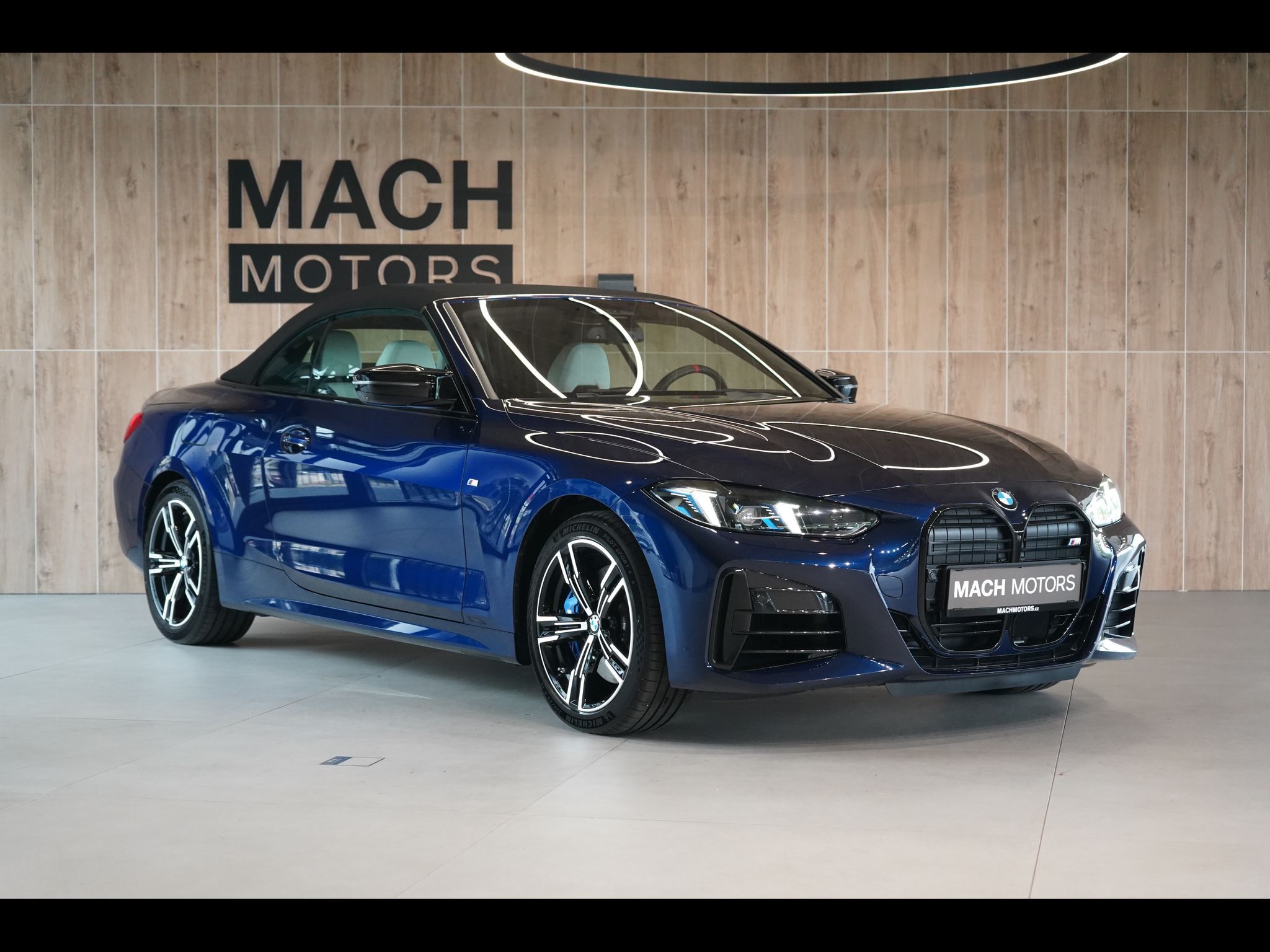 BMW Řada 4, M440i xDrive Cabrio, Merino - fotka 4