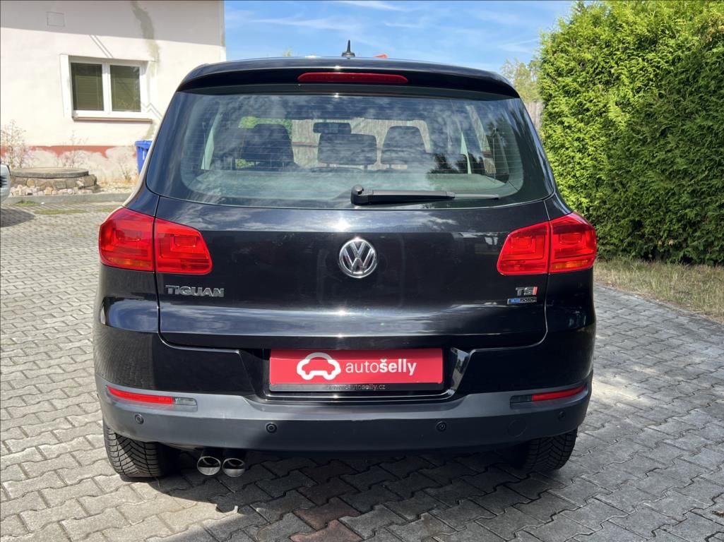 Volkswagen Tiguan, 1,4 Tsi trend&Fun - fotka 4