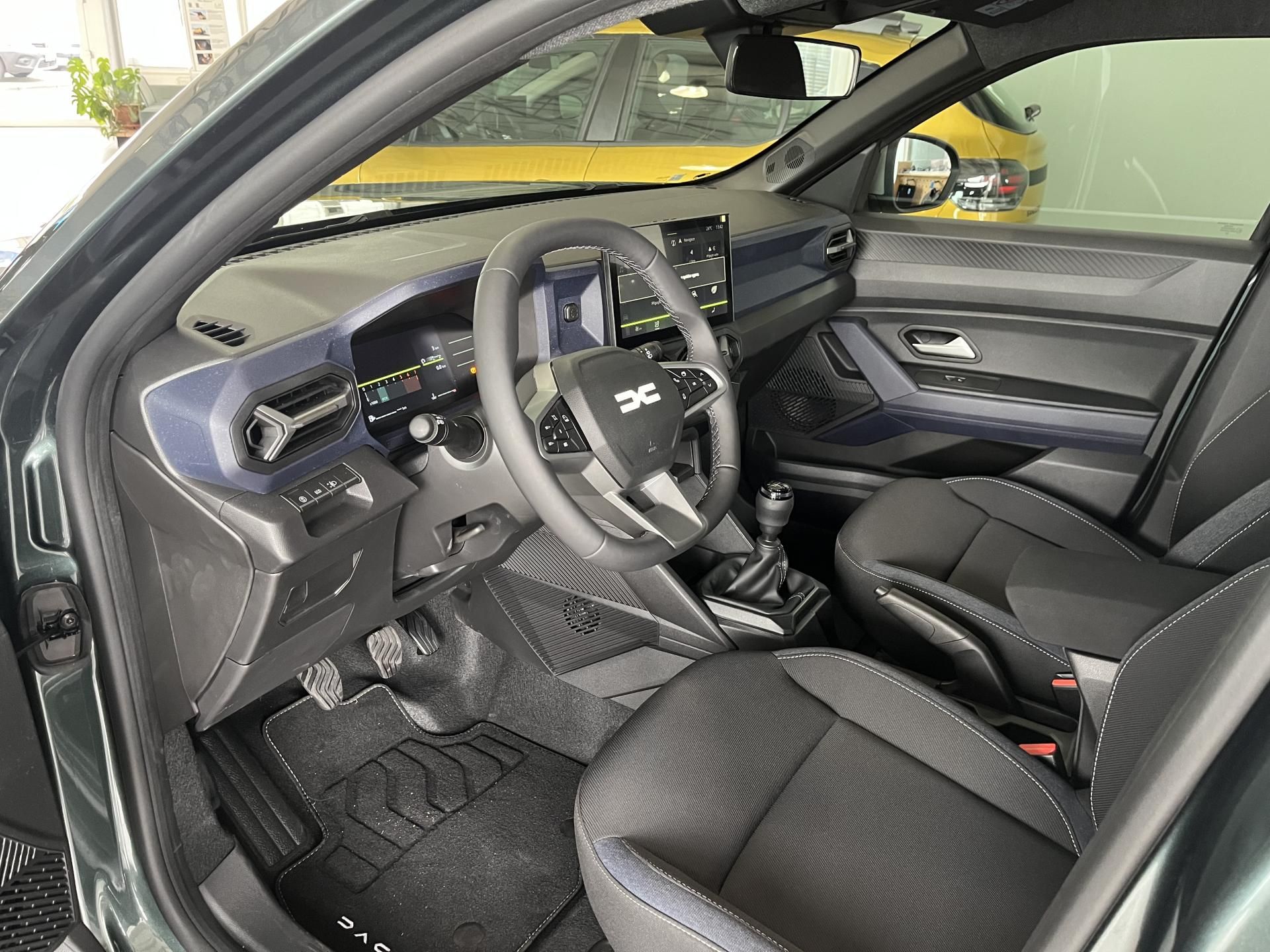 Dacia Duster, expression mild hybrid 140 - fotka 5