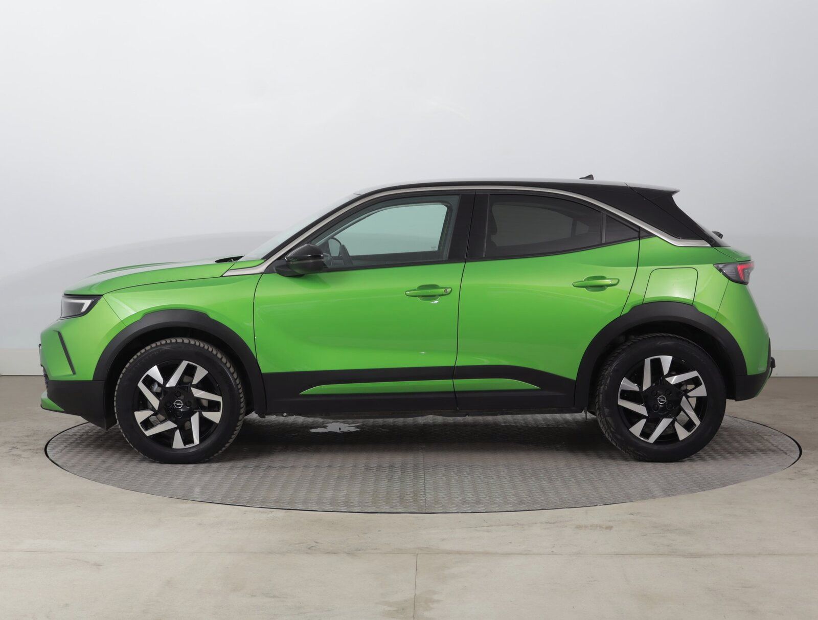 Opel Mokka, 1.2 Turbo MHEV, Edition - fotka 3