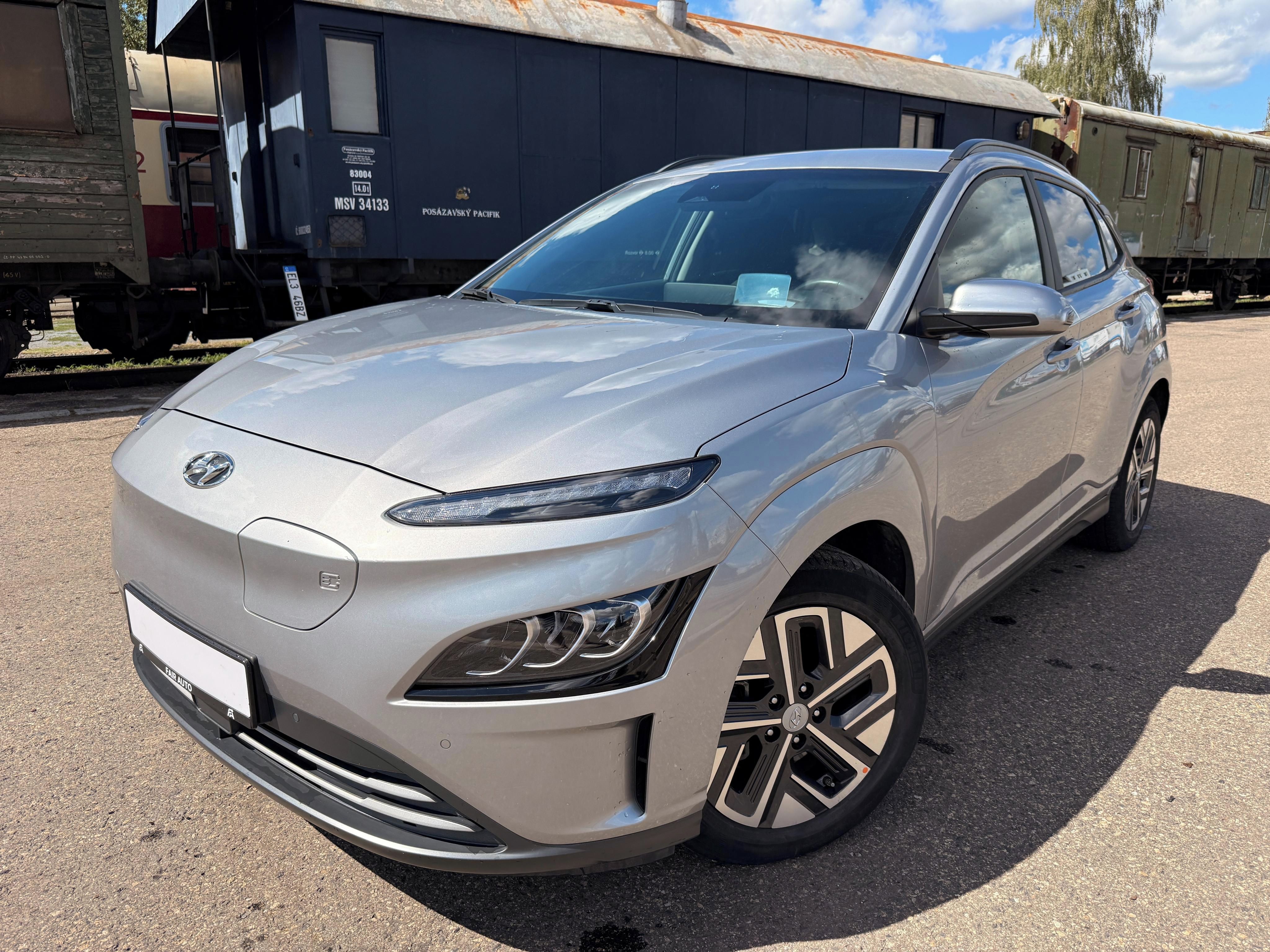 Hyundai Kona, EV 64kWh 150kW STYLE SoH 100% - fotka 2