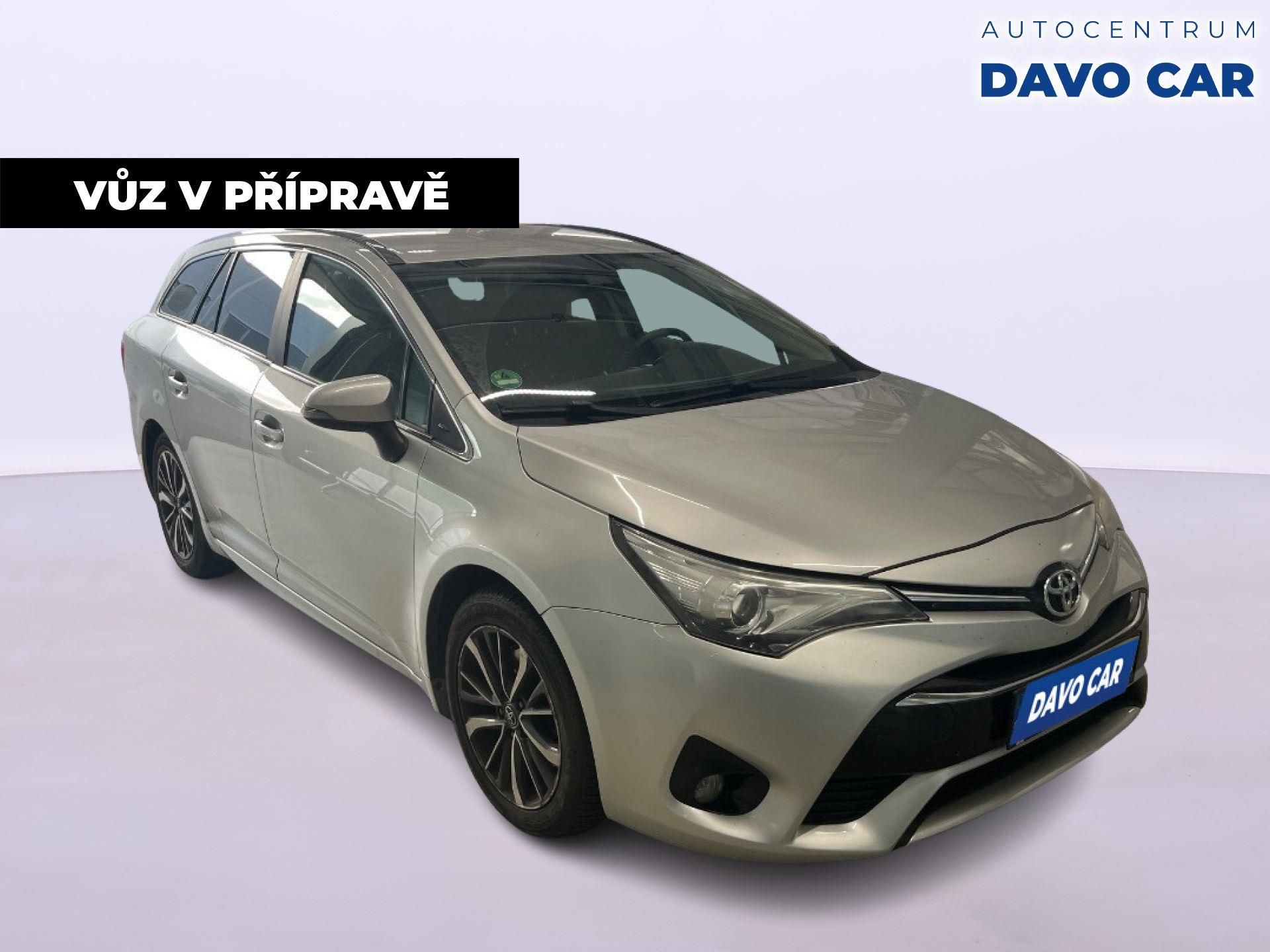 Toyota Avensis, 2,0 D-4D 105kW Aut.klima CZ - fotka 4