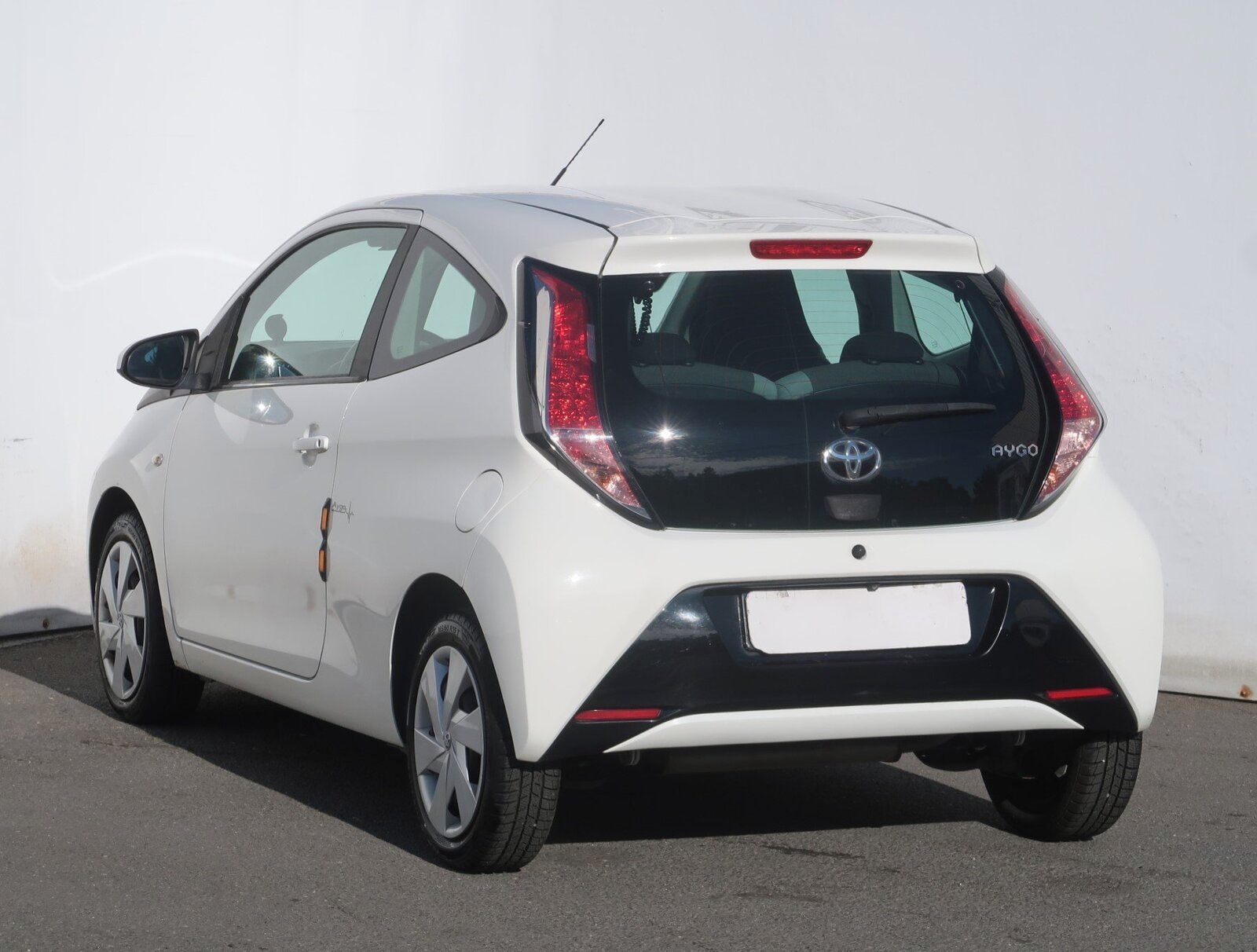Toyota Aygo, 1.0 VVT-i, Klima, Tempomat - fotka 4