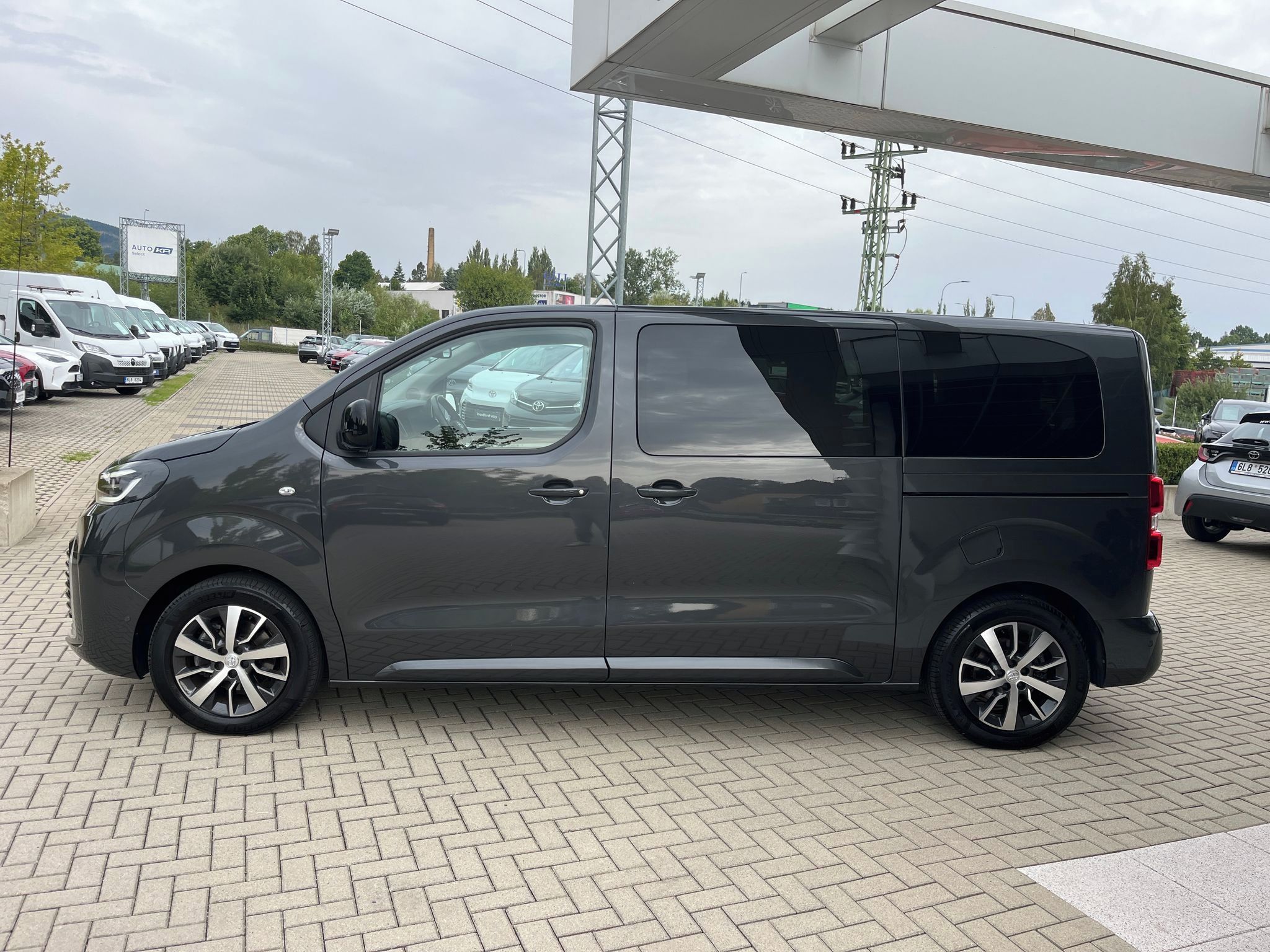 Toyota Proace Verso, 2.0D 144k L1 Family Webasto 8S - fotka 3