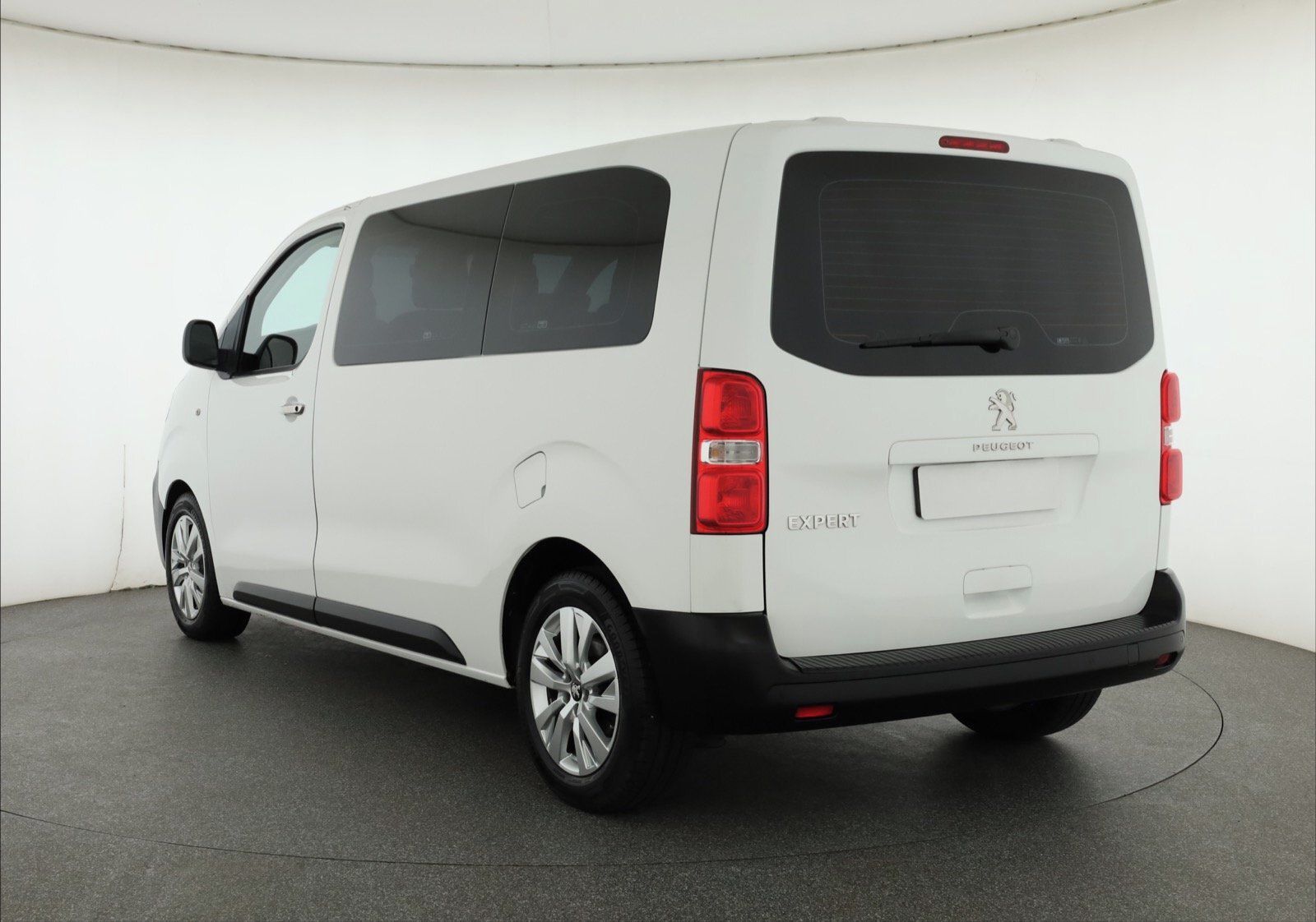 Peugeot Expert, 2.0 BlueHDi, Traveller, Bus - fotka 4