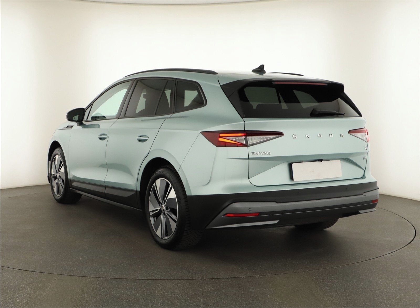 Škoda Enyaq iV, 60 (62 kWh), Automat - fotka 4