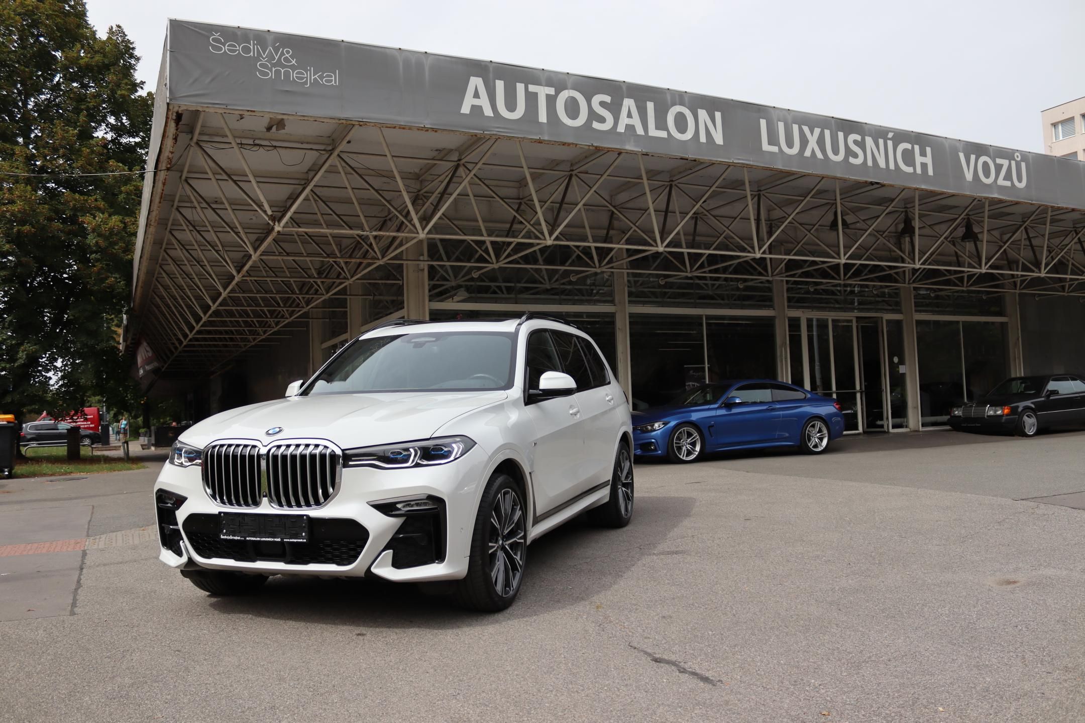 BMW X7, 7místné SUV BMW X7 xDrive40i - fotka 2