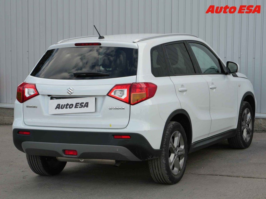 Suzuki Vitara, 1.6 - fotka 4
