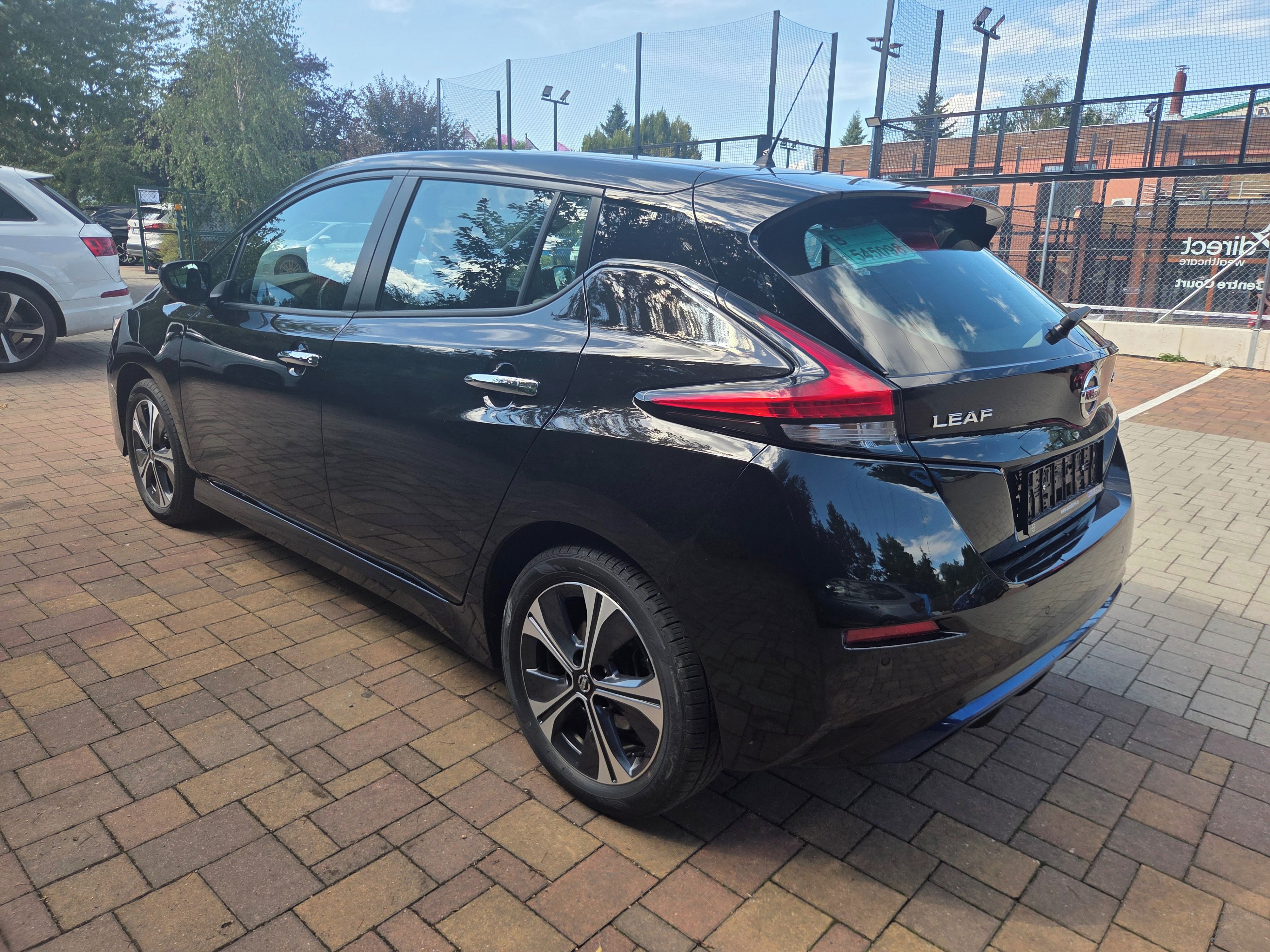 Nissan LEAF, ACCENTA 160kw,62kwh, - fotka 4