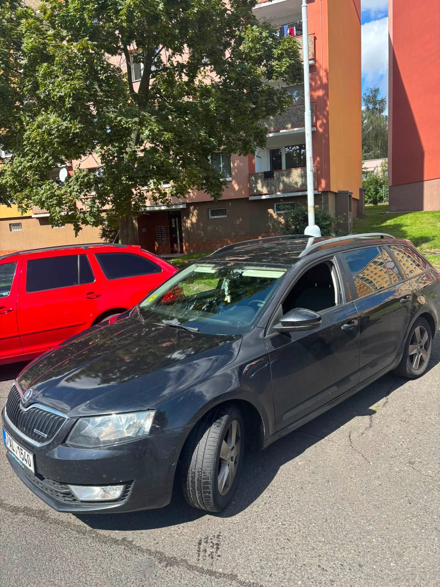 Škoda Octavia, 1598 - fotka 2