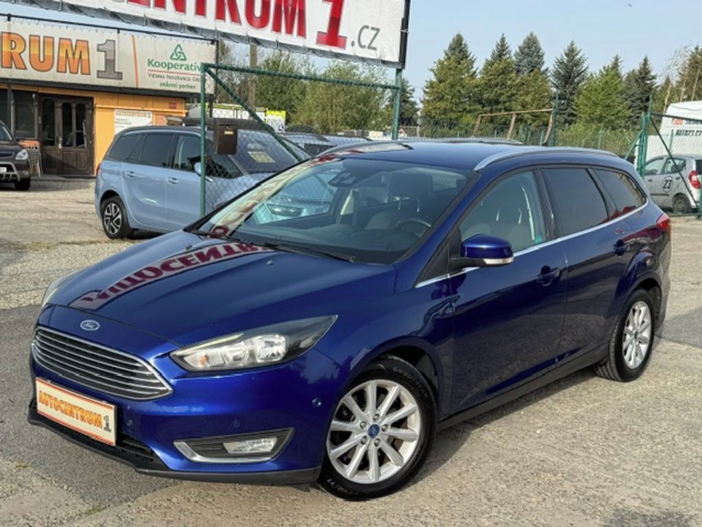 Ford Focus, 1,5 Eco Boost 110kW Titanium - fotka 4