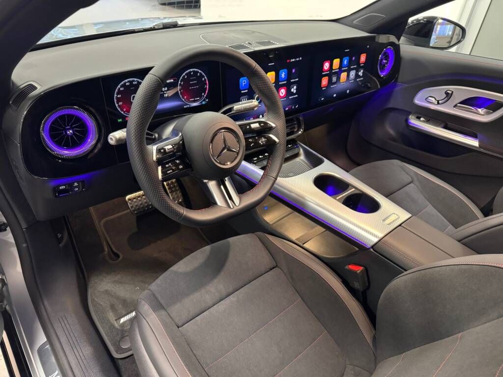 Mercedes-Benz CLA, 200 - fotka 2