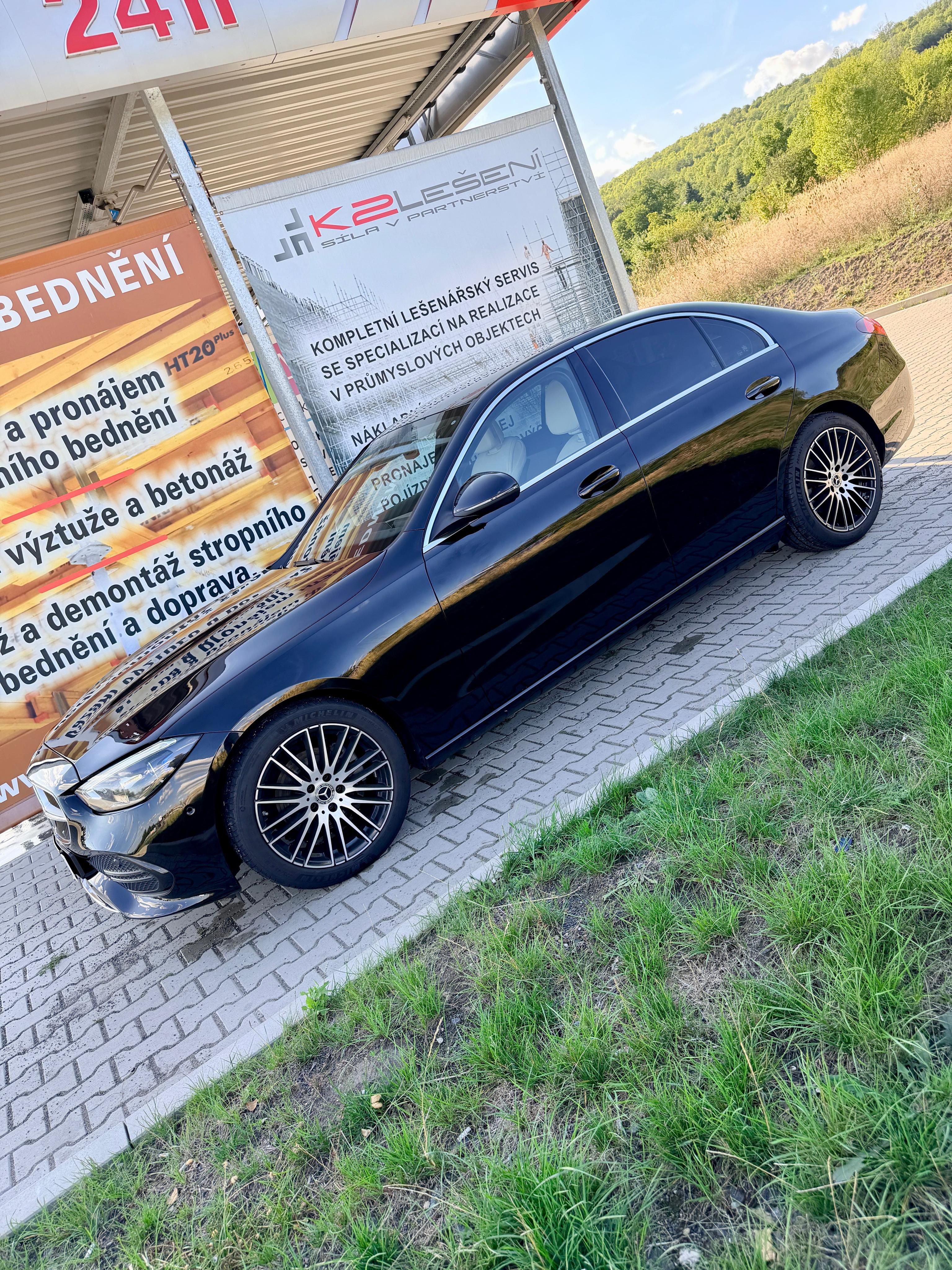 Mercedes-Benz Třídy C, W206 | DIGITAL | DISTRONIC