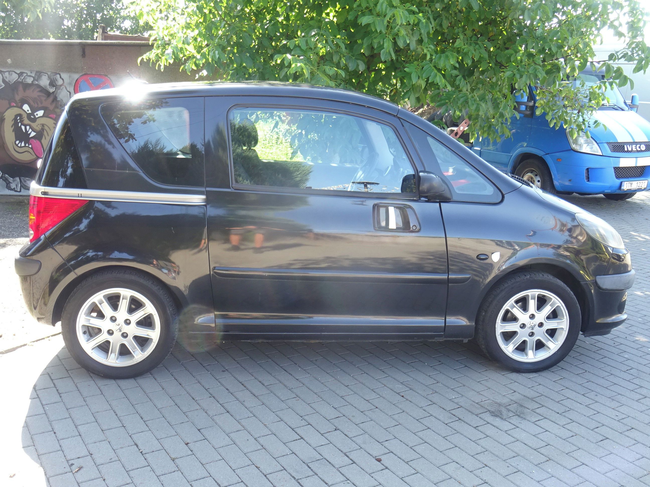 Peugeot 1007, 1.6 80 kW, AUTOMAT - fotka 3