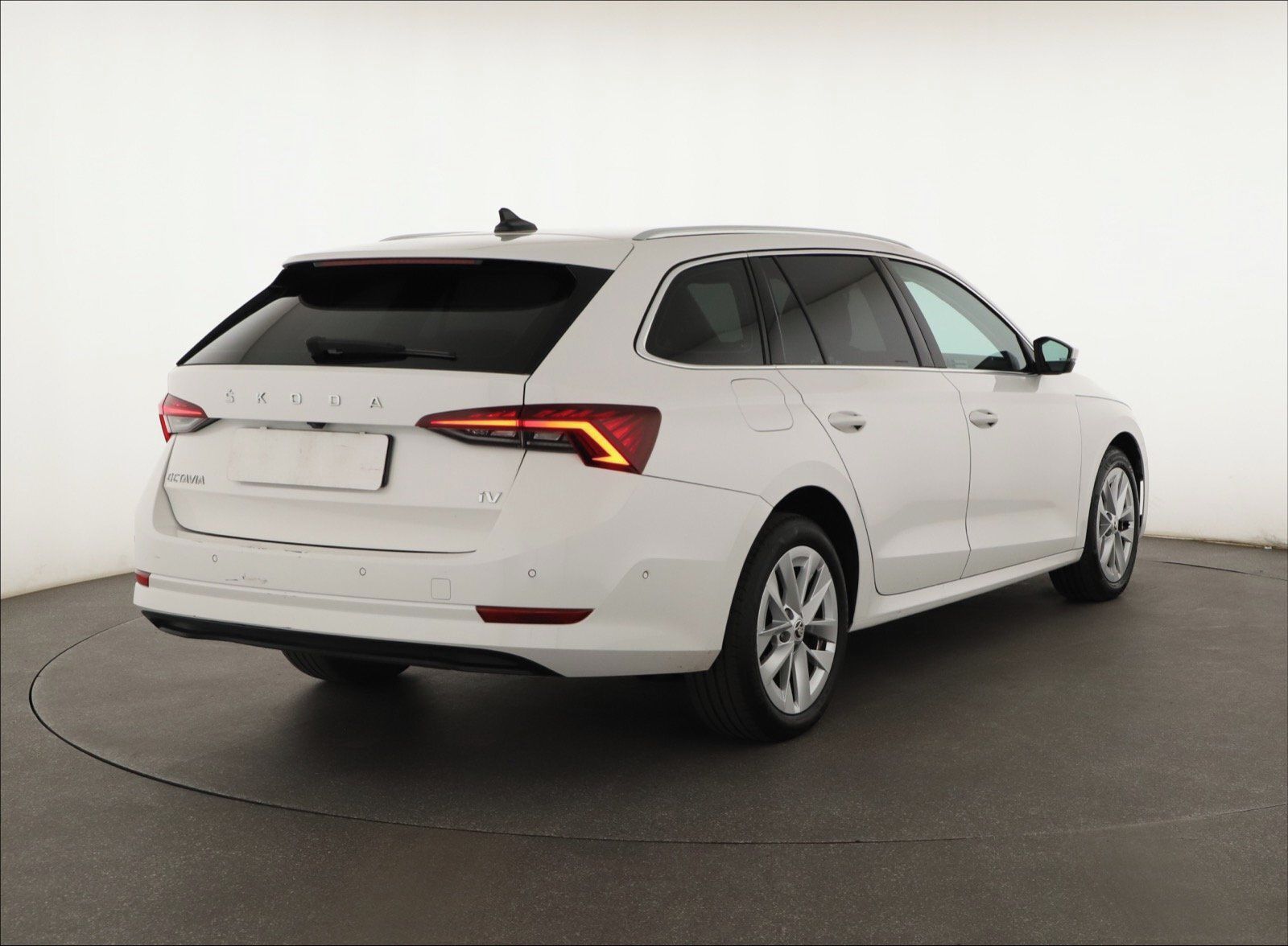 Škoda Octavia, 1.4 TSI iV, Style, Automat, ČR - fotka 5