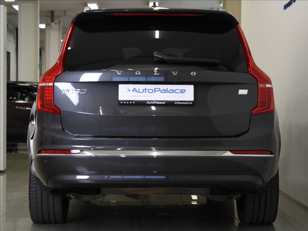 Volvo XC90, 2,0 T8 Ultimate B&W Vzduch ČR - fotka 4