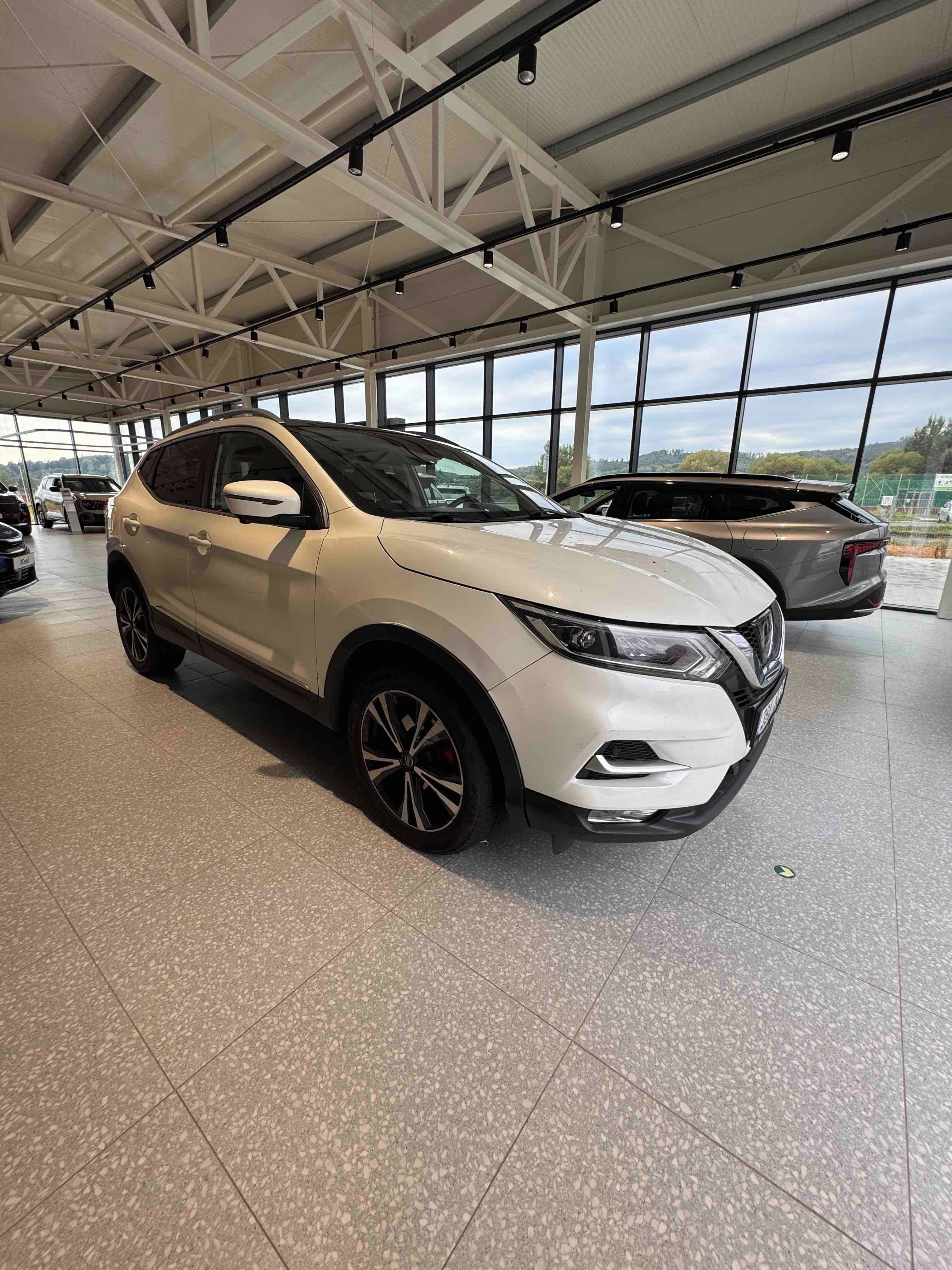 Nissan Qashqai, 1.6 DIG-T N-CONECTA - fotka 5