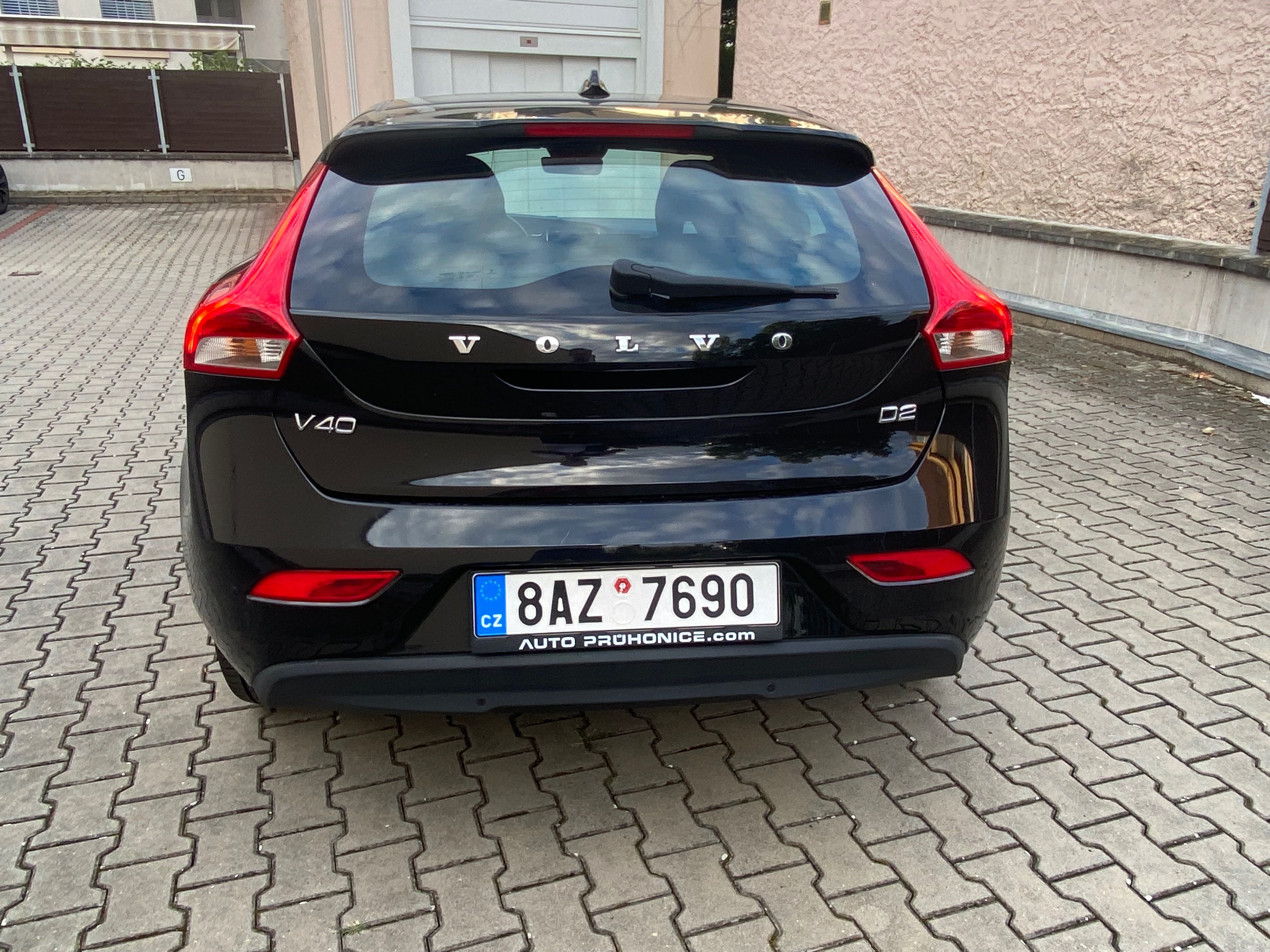 Volvo V40, Automat-Najezd pouze 87tis. - fotka 6