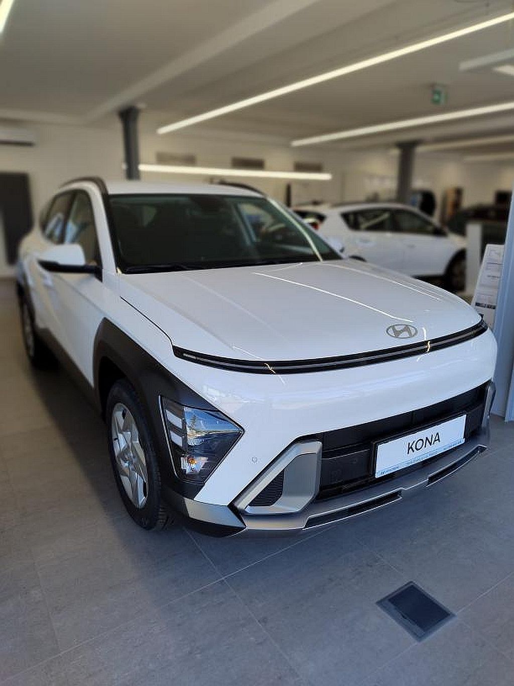 Hyundai Kona, 1,6 TGDI MT SMART TECH - fotka 3