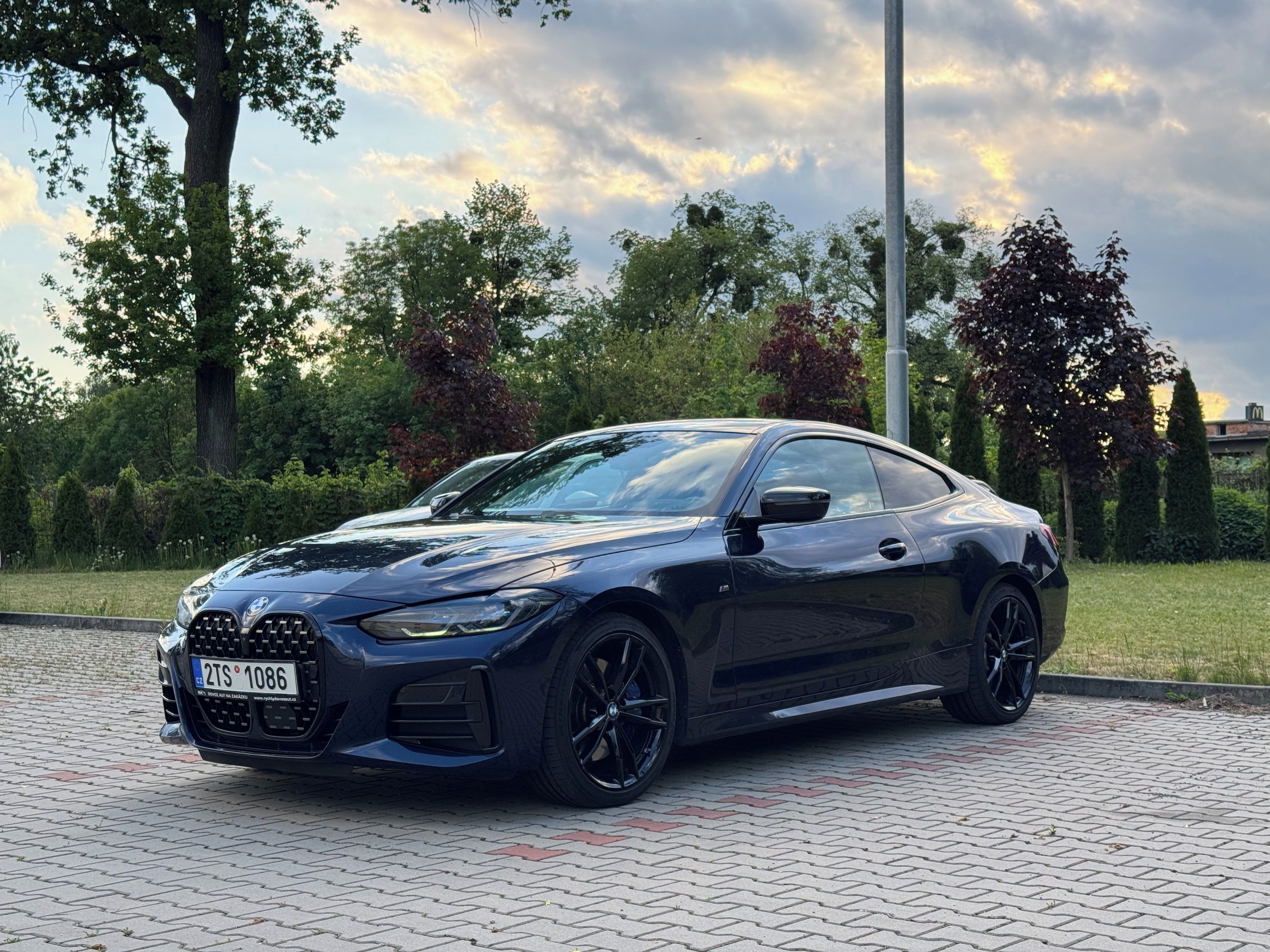 BMW Řada 4, BMW M440i xDrive Coupé – Laser - fotka 5