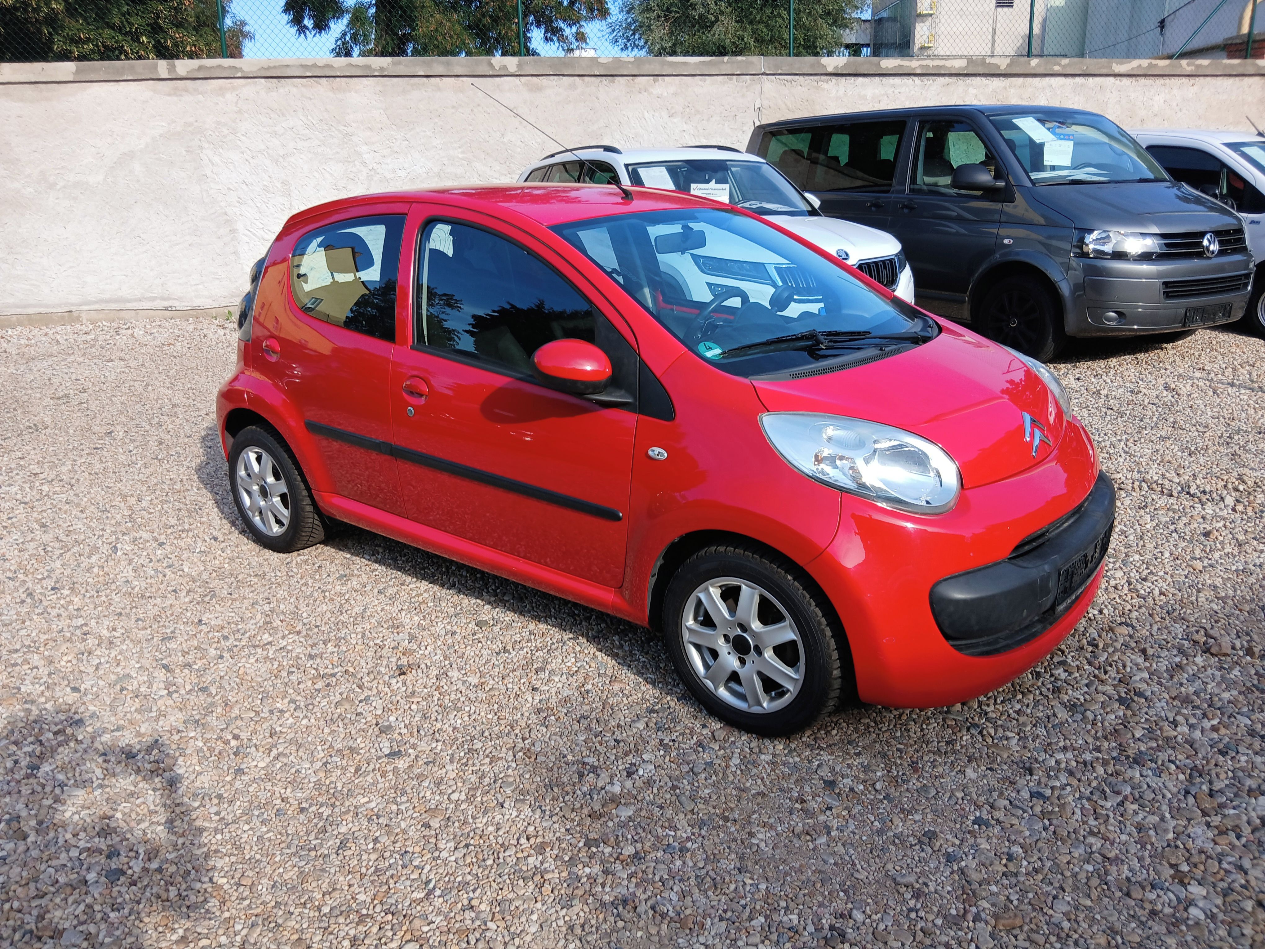 Citroën C1, 1.0i 50KW Automat - fotka 3