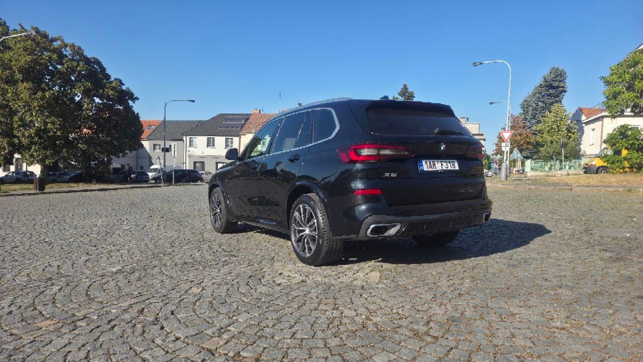 BMW X5, 30i XDrive - fotka 5