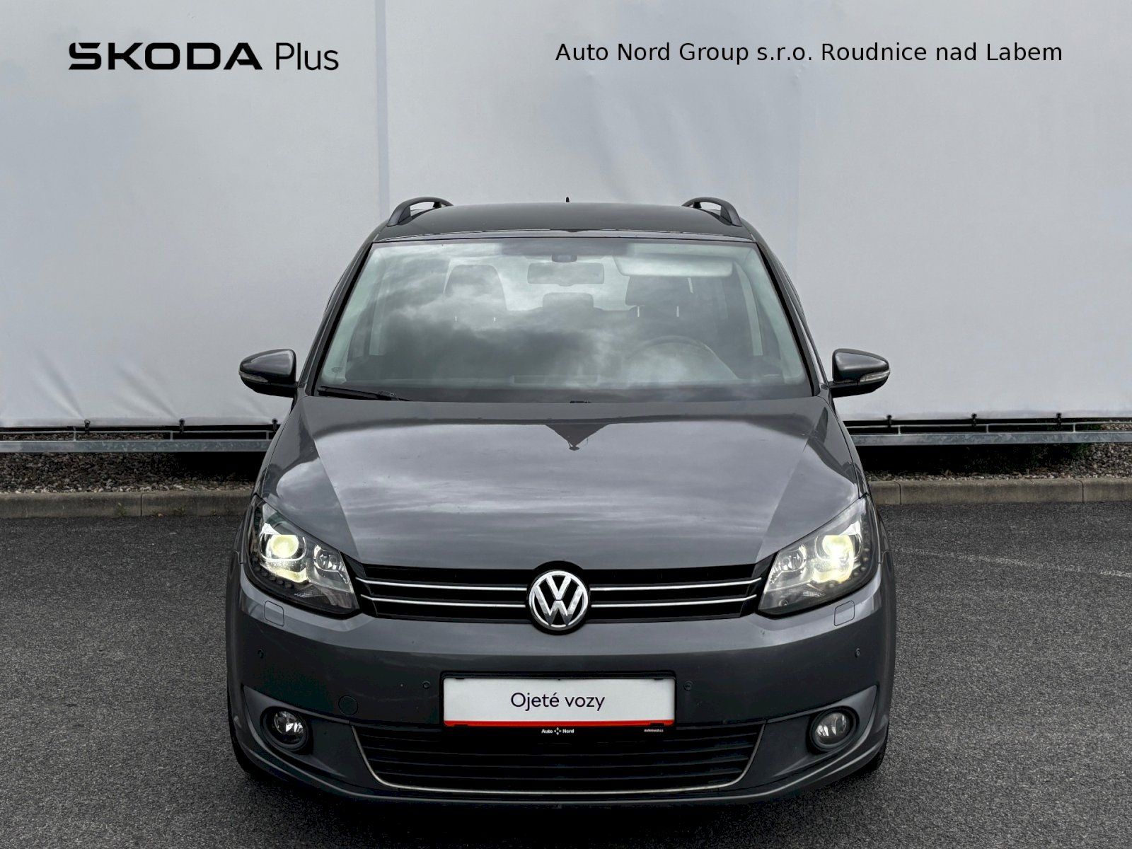Volkswagen Touran, 2.0 TDI DPF DSG Comfortline - fotka 4