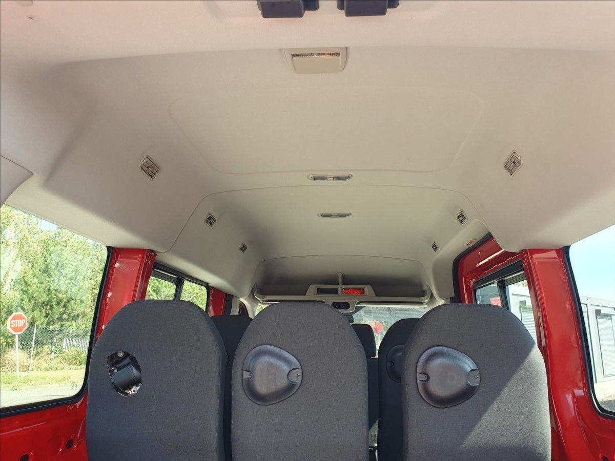 Ford Transit, 2,2 L2H2 9 míst č.35. - fotka 5