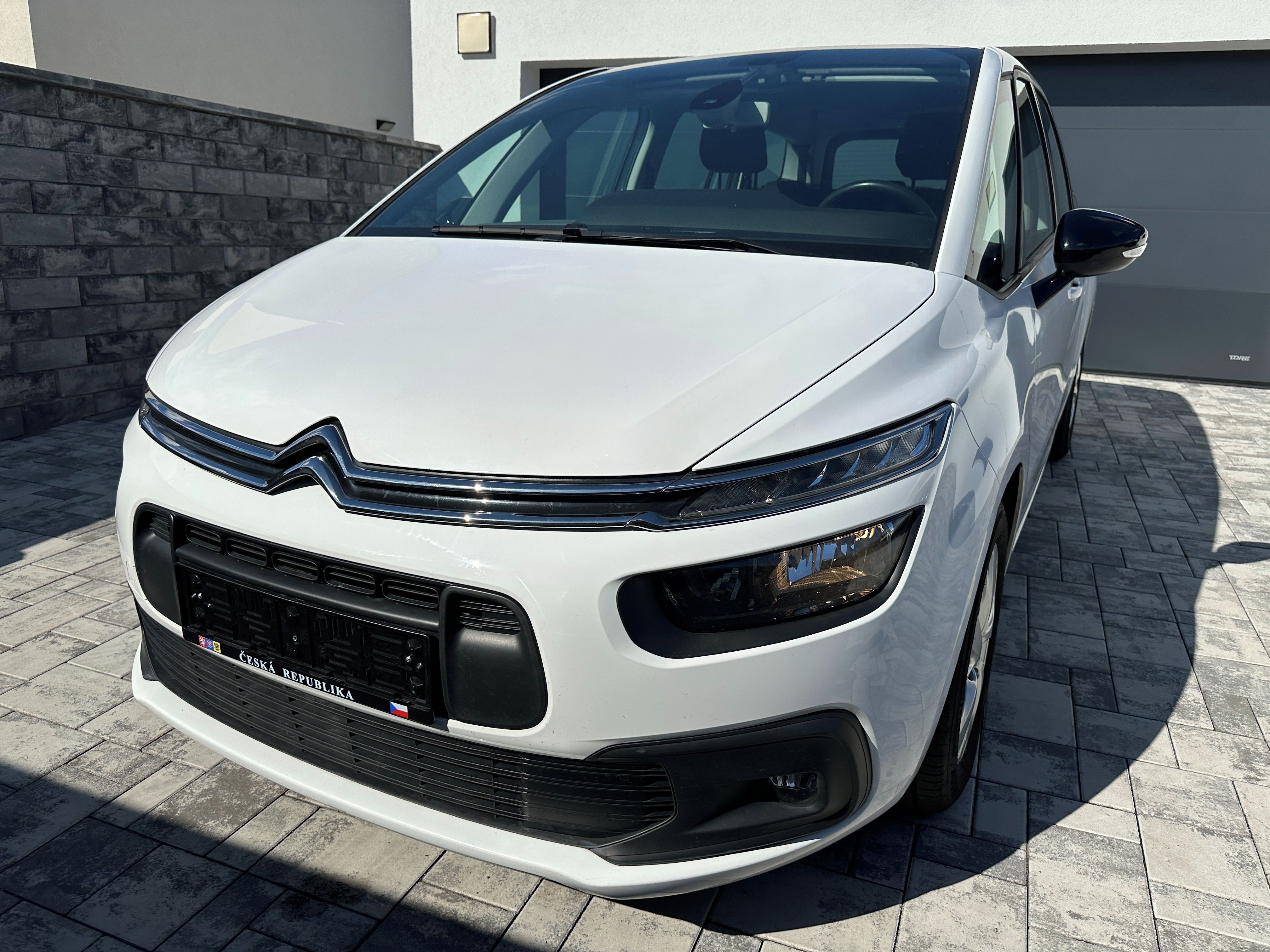 Citroën Grand C4 SpaceTourer, 1,2 PT NAVIGACE, 7-MÍST - fotka 3
